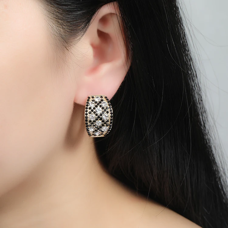 Wholesale Lady jewelry 14K Gold plated white and black crystal gemstone indian clip on earrings