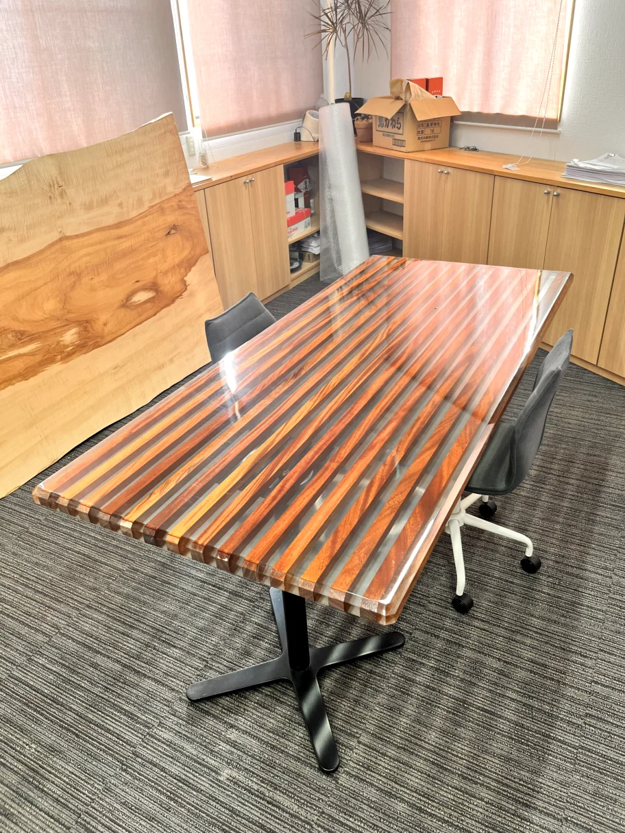 Japanese long mahogany rejin custom solid wood dining table for restaurants