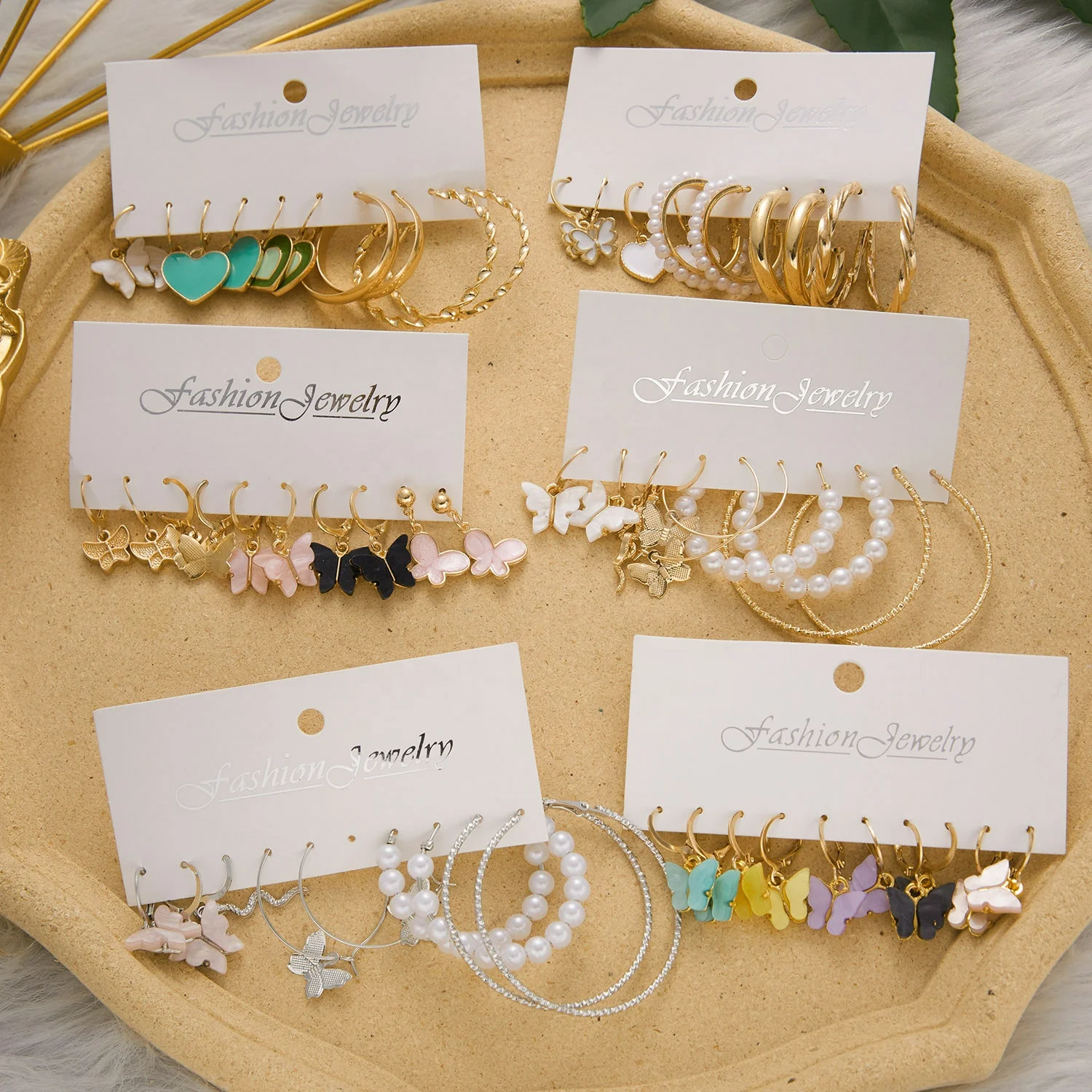 Gold Snake Butterfly Drop Earrings Set for Women Pearl Acrylic Dangle Earrings New Arrival Trend Set of Earrings Jewelry Arete