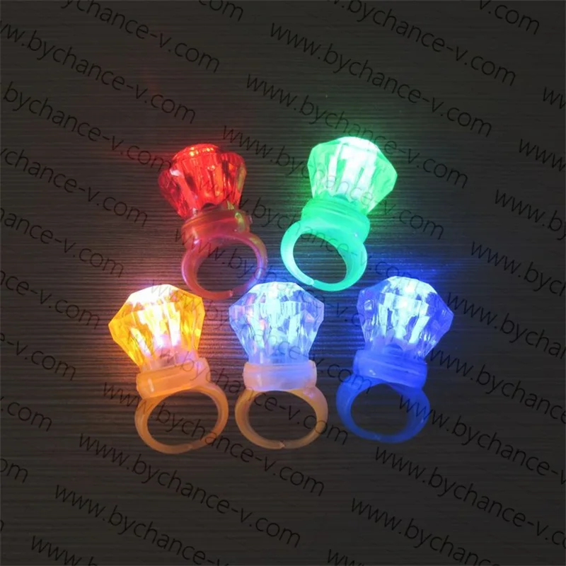 wholesale cheap kids party supplies LED light up finger rings glowing diamond ring flashing party funny costume accessories