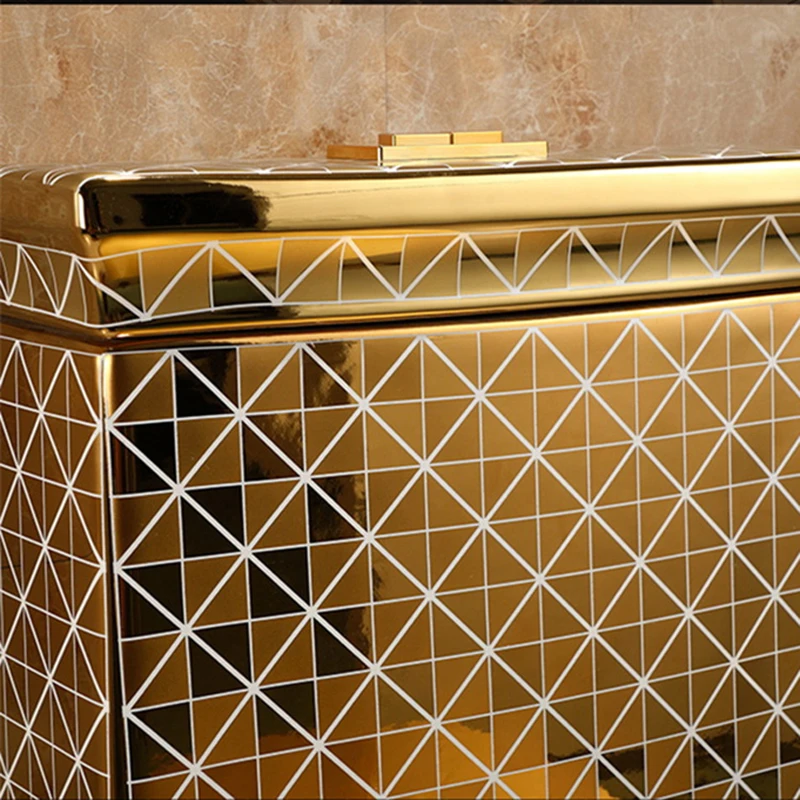 Wholesale European Royal Luxury Floor Mounted One Piece Bathroom Ceramic Electroplated Golden Gold Toilet Bowl