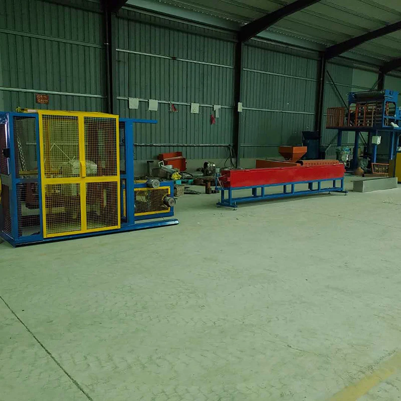 Wall wire stranding cotton straw three strands twisting rope machine