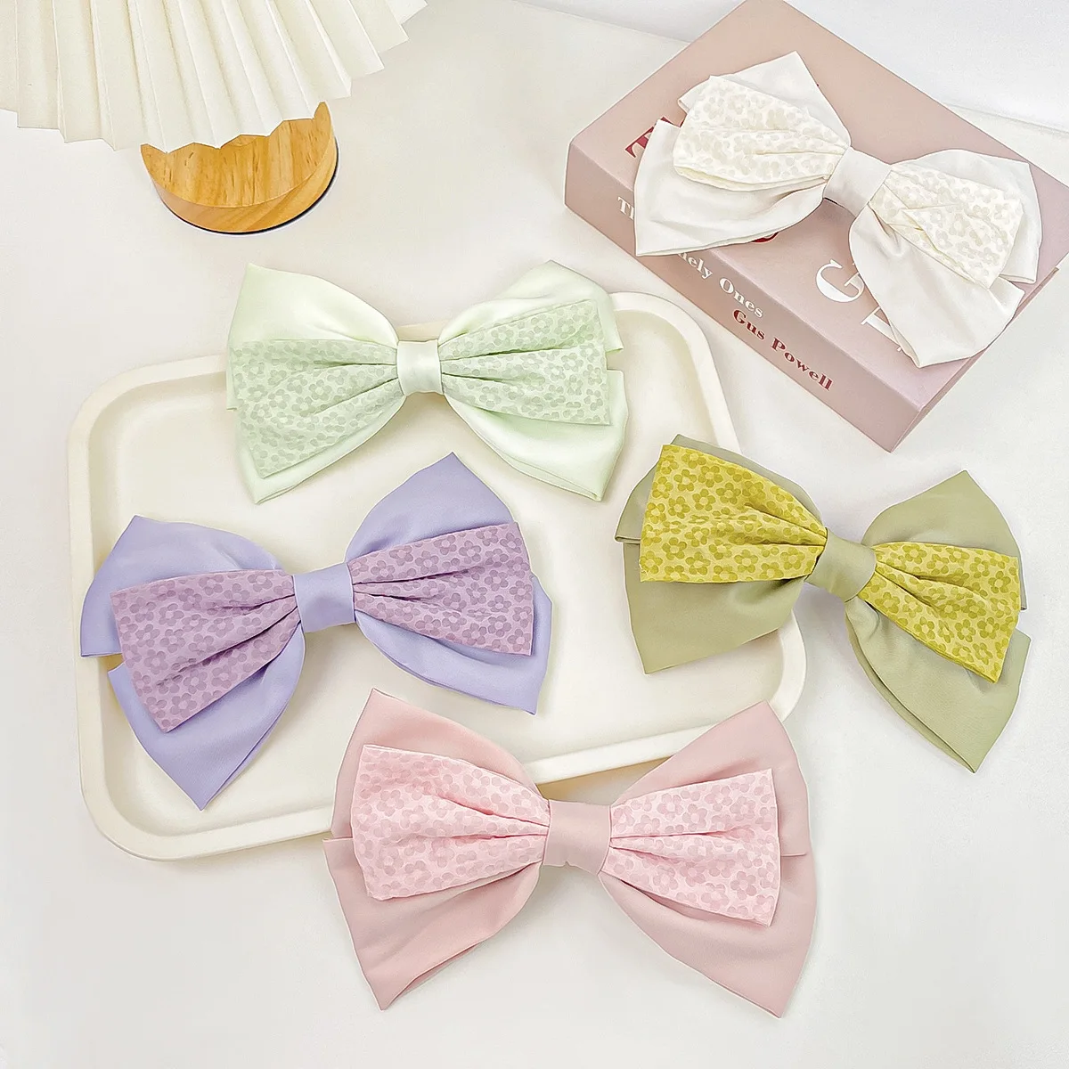 Small Fresh Smooth Satin Bow Hair Clip Korean Edition Large Bowknot Spring Clip Women Fabric Hairpin Hair Accessories