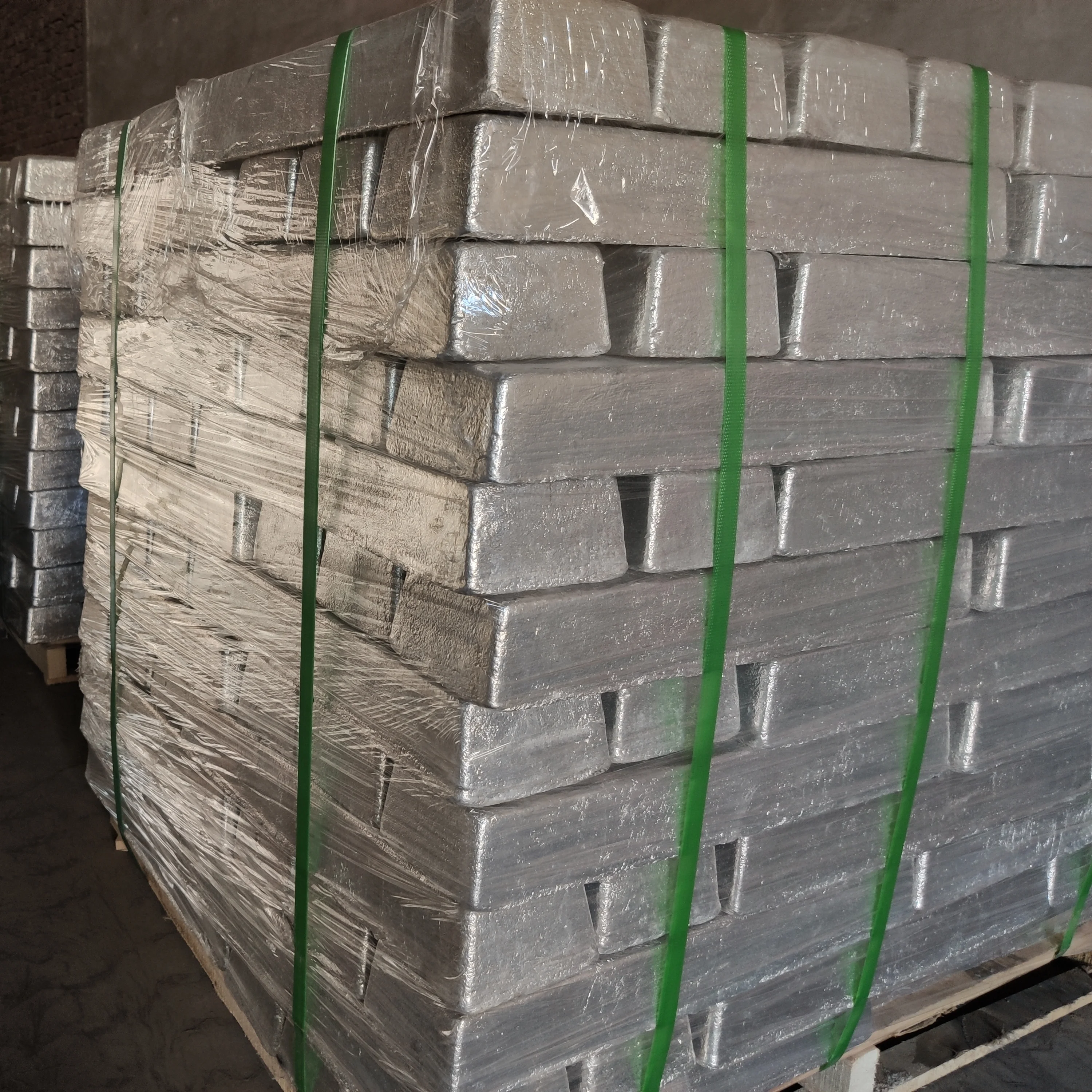 Фабрика Handan имеет последний качественный магниевый слиток, пожалуйста, свяжитесь с