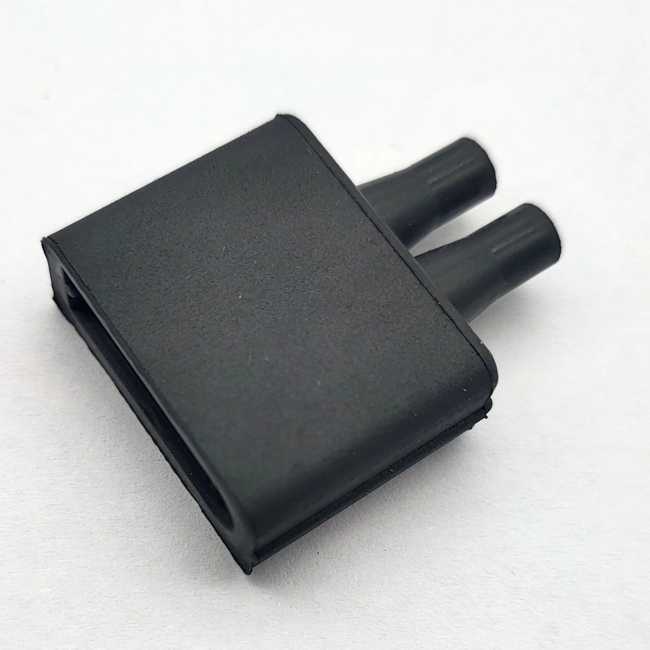 Custom oem china wear-resistant cable end hat 9x23-23 flame retardant silicone