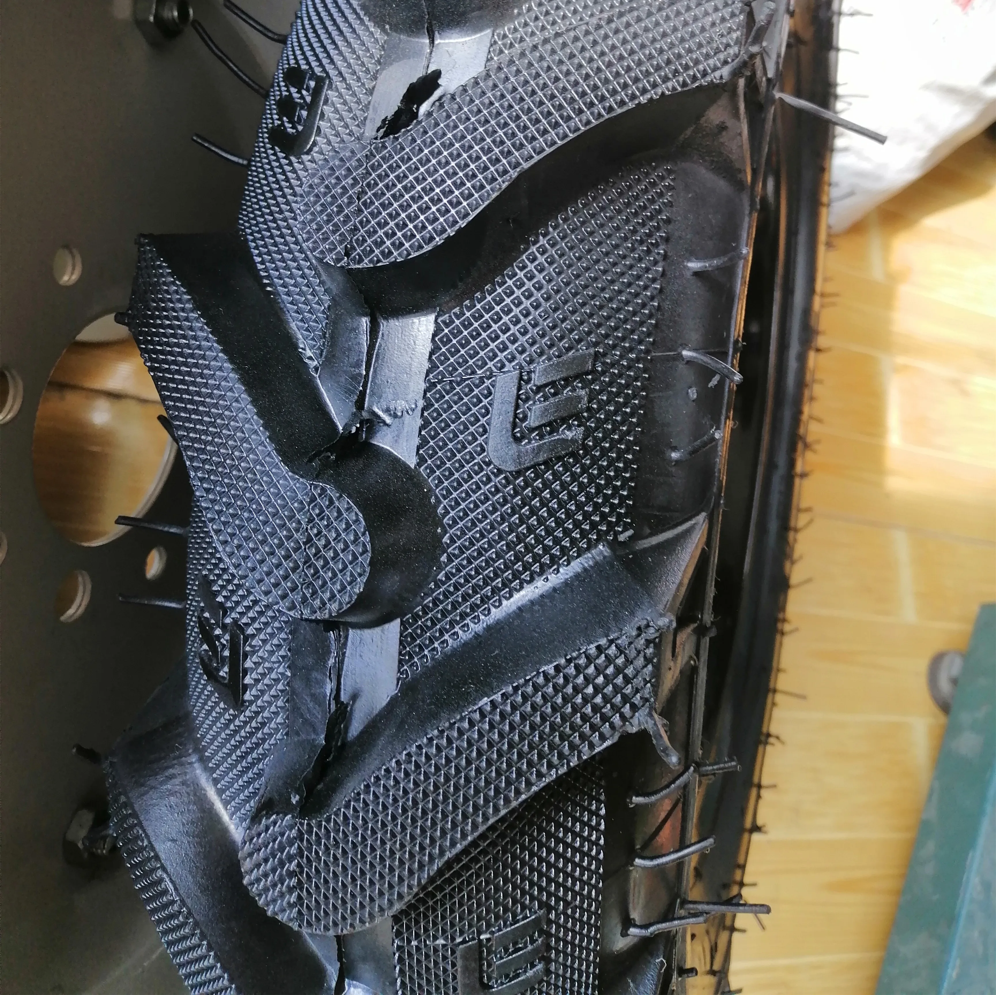 Qingdao factory supply farm wheel trailer wheel tractor wheel tiller tire 4.00-10