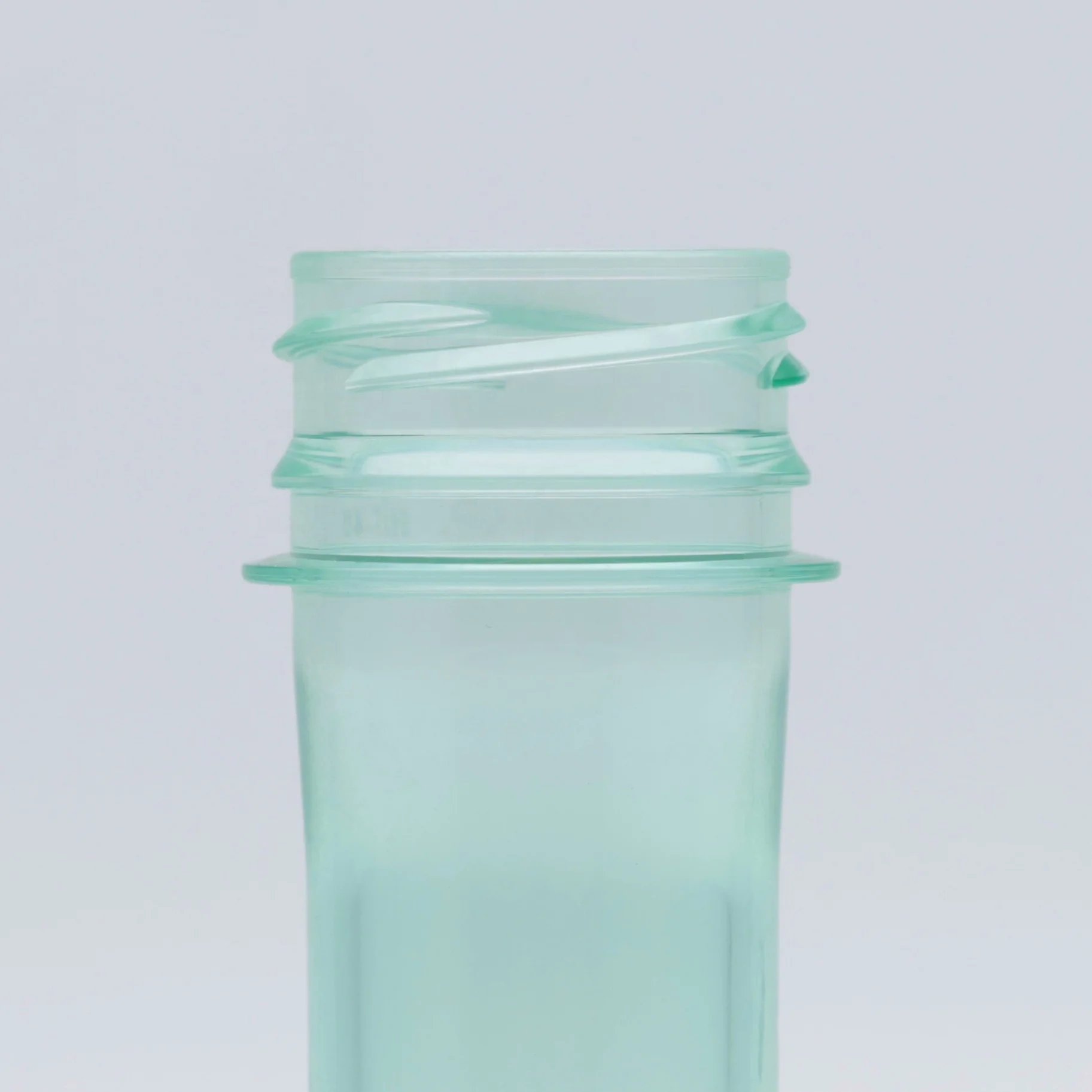 Green Color 30mm 3025 19g Bottle pet preform 350ml capsule water bottle For Plastic Bottles