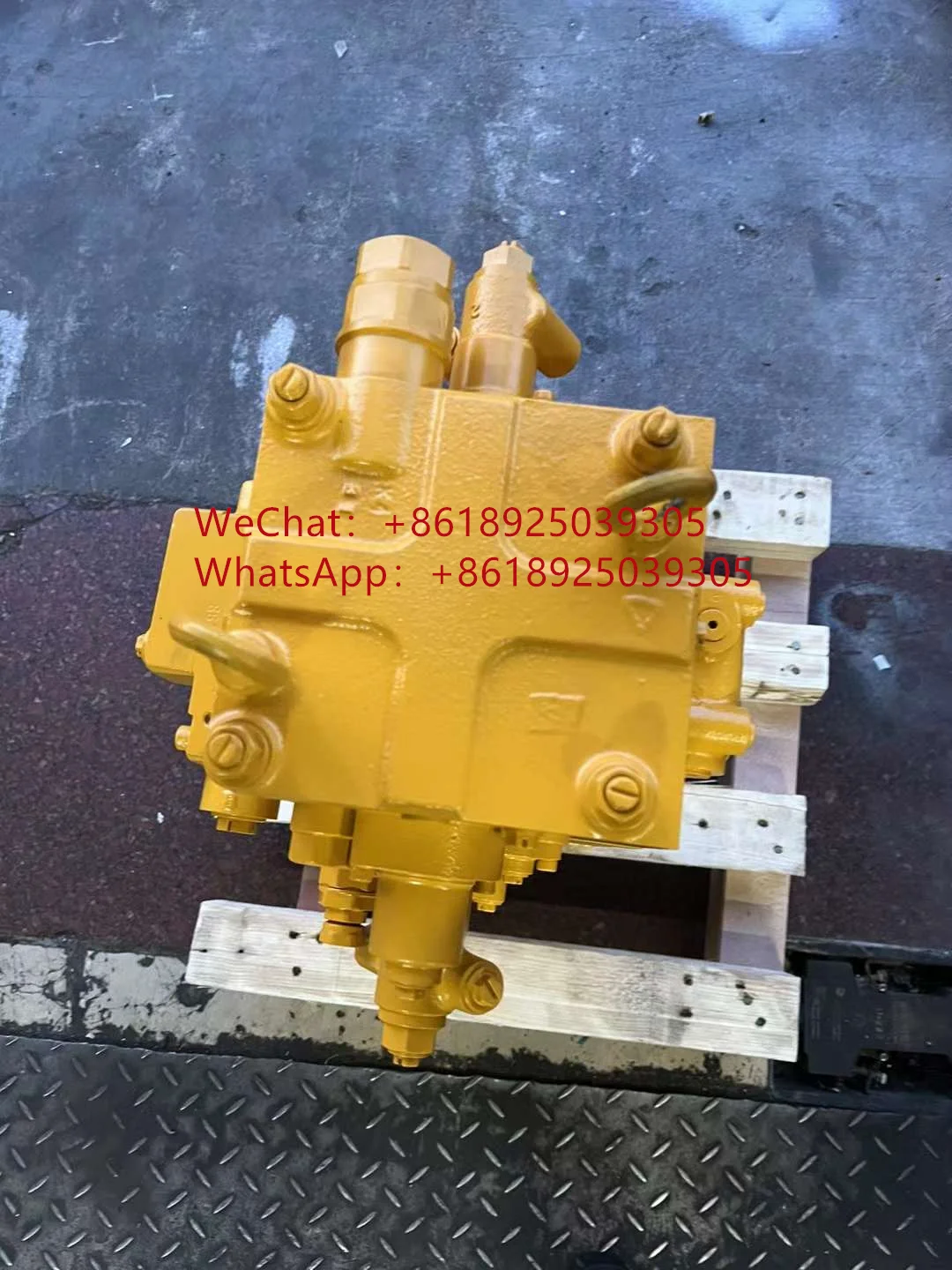 High Pressure EX200-3 Excavator Main Control Valve 4327129 For Hitachi