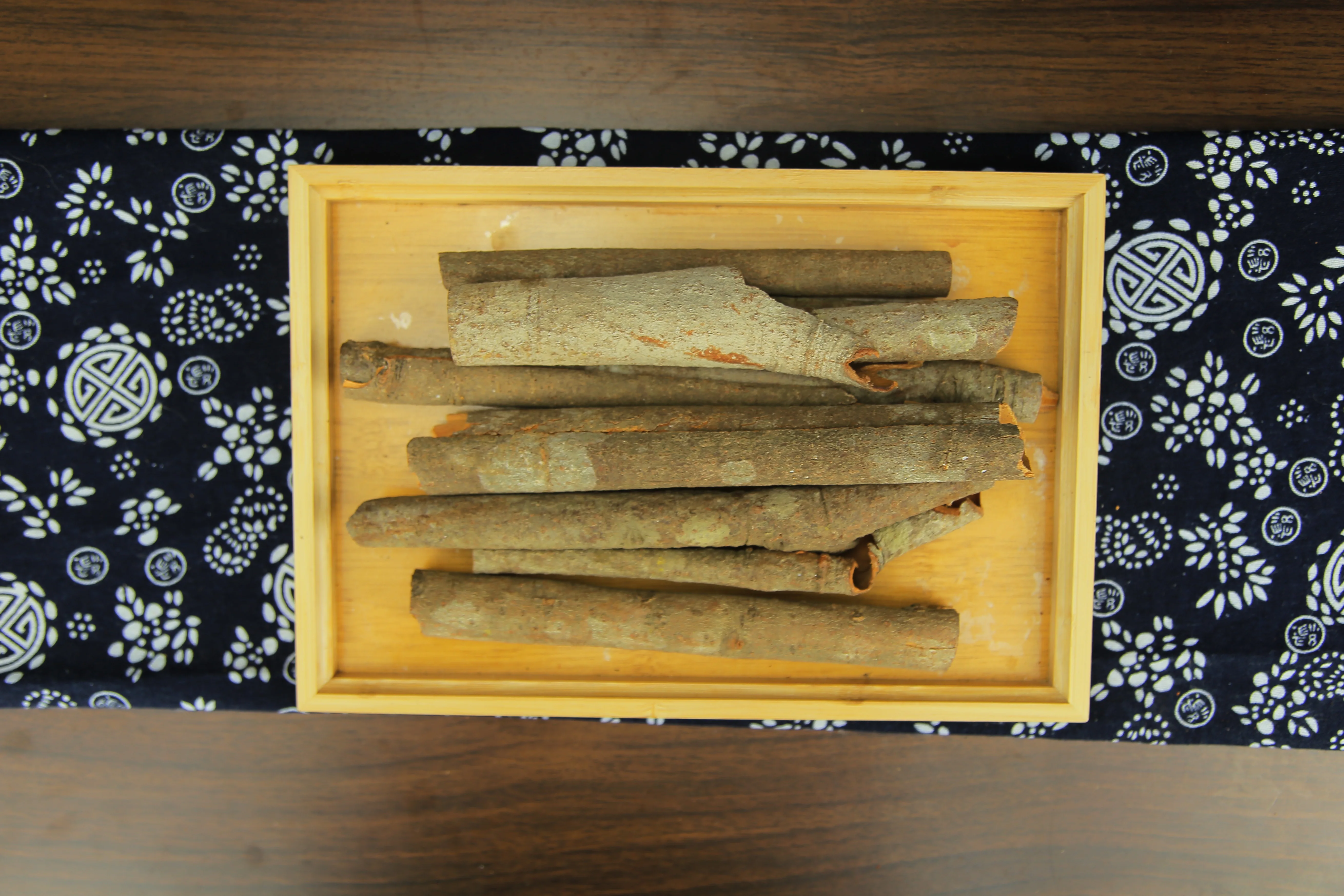 Wholesale Premium Quality Split Cassia Spices Supplier Broken Cinnamon Stick