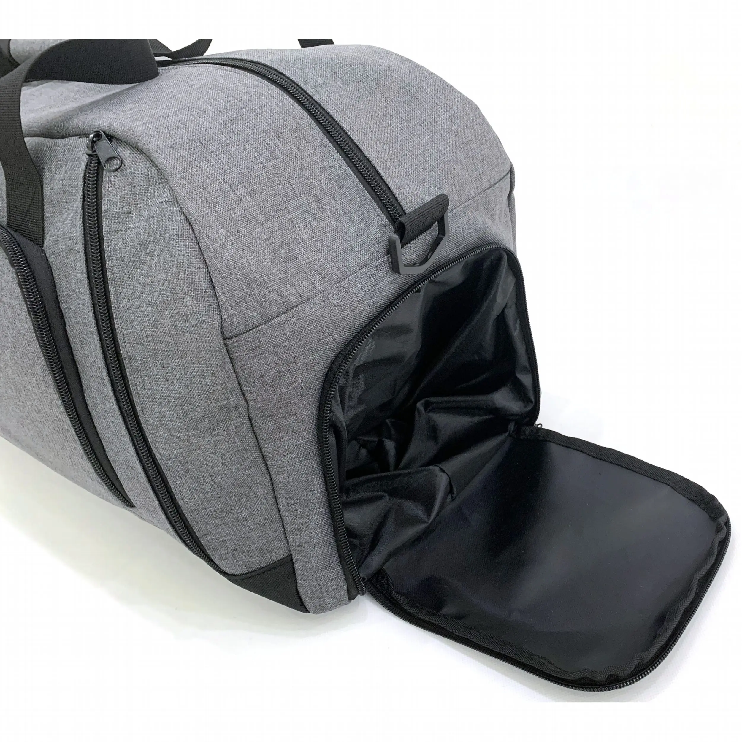 Water resistance  travel duffel bag with adjustable shoulder strap overnight weekend bag with side shoe bags