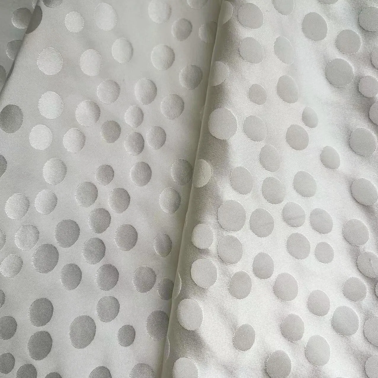 Manufacturer In Stock High Quality 16MM Silk Viscose Floral Jacquard Real Silk Satin Fabric For Women Dress