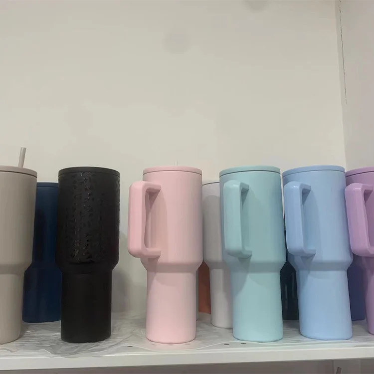 Amazon Hot Selling 40oz Tumbler Outdoor Mug Stainless Steel Cup With Handle And Straw Lid