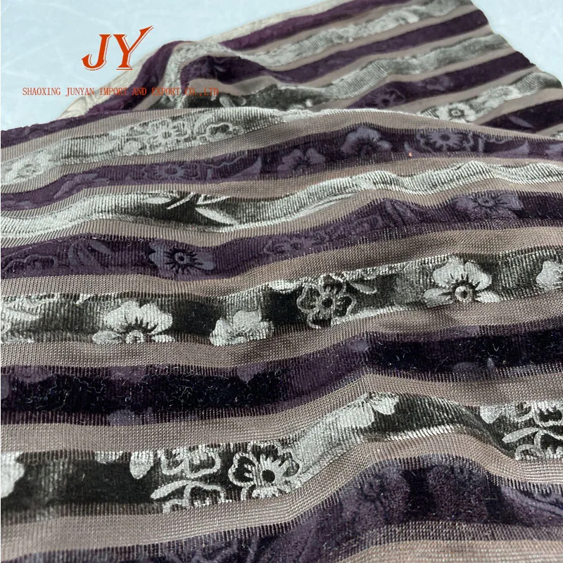 free sample low moq super soft embossed velvet mink blanket polyester stripe fabric