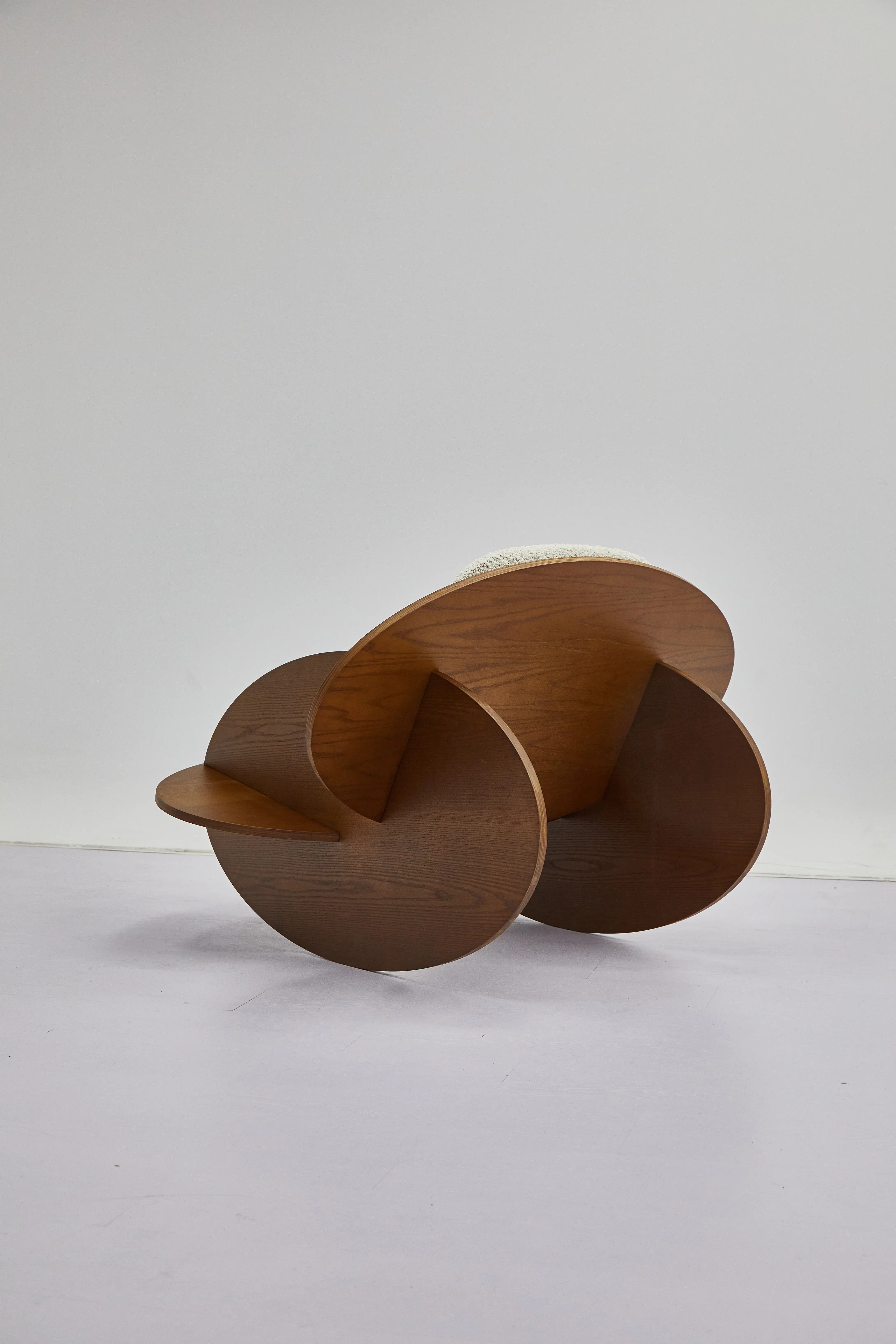 Fashionable Lazy Rocking Chair Small-Dimensioned Disassemble Leisure Chair Villa Hotel Living Room good price Revolving Chair