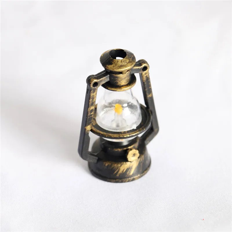 Miniature Food Toy Landscaping Shooting Props Accessories Decoration Retro Kerosene Lamp Diy Model Material Decoration