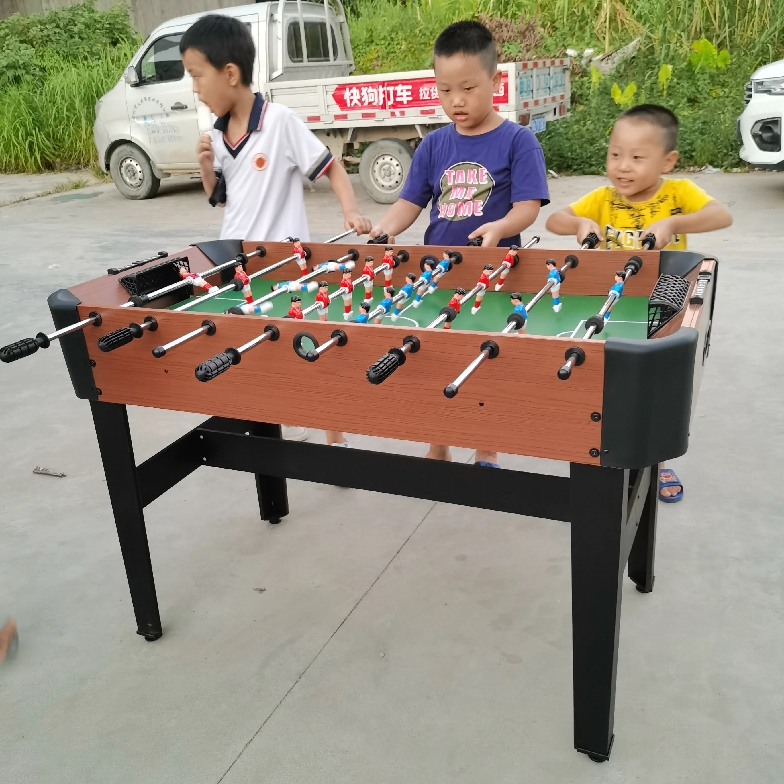 Factory Wholesale Cheap Price Good Quality Fooseball Hand Play Sport 1.2M 4FT Soccer Football Game Table