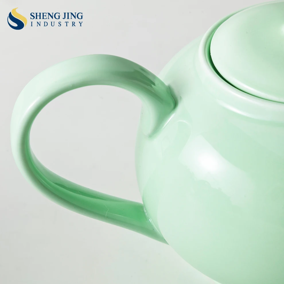 Shengjing Customize Logo 450ml 850ml Color Ceramic Teapot Elegance Hot Milk Teapot Porcelain Coffee Tea Pot for Restaurant