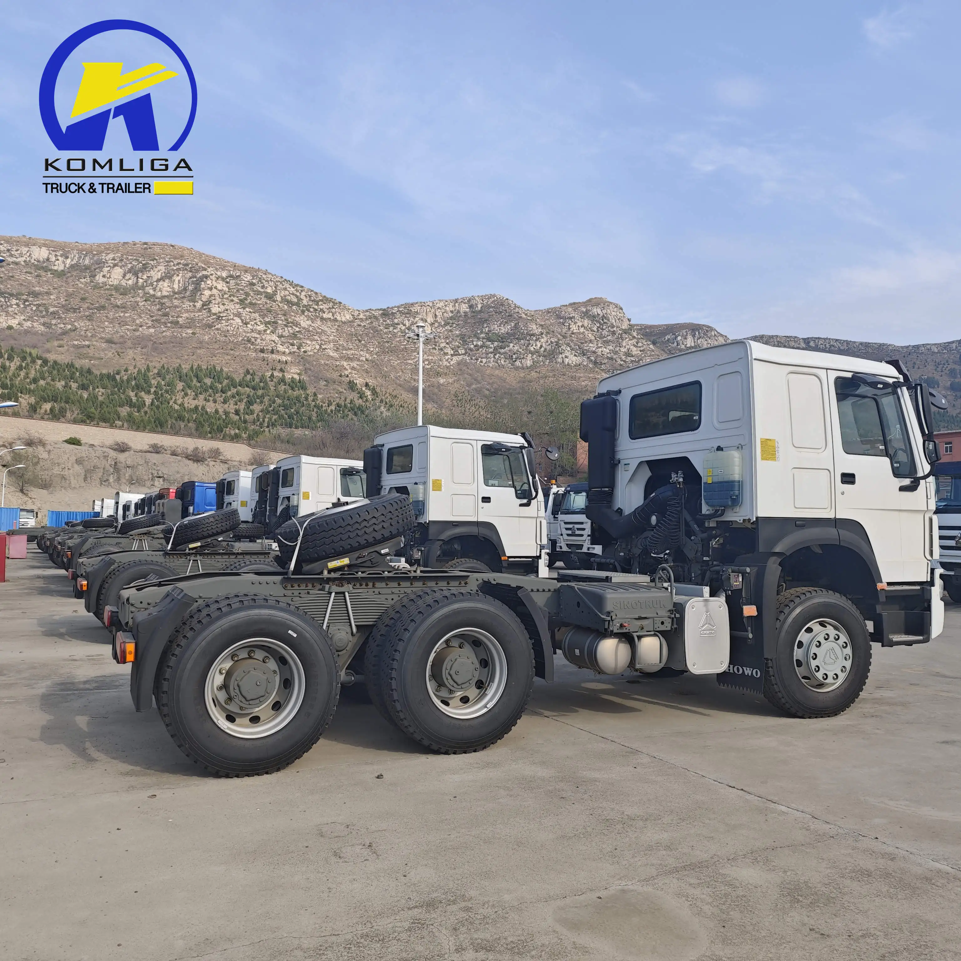 Second hand Sinotruck howo 10wheel trailer tractor head truck prices