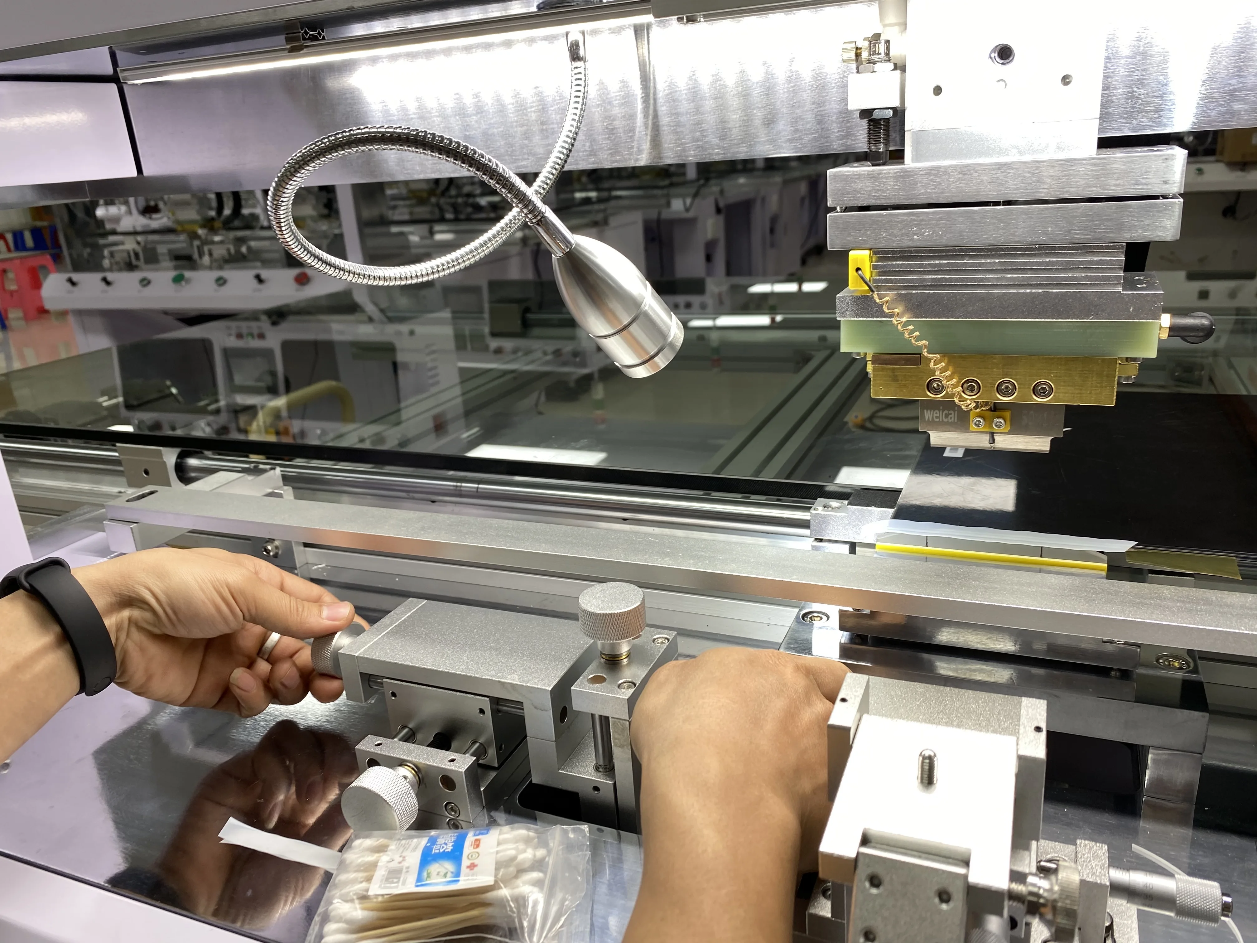 repairing lcd tv screens TFT ACF COF bonding machine MD-815SH