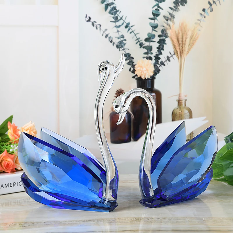 Handmade wedding souvenir crystal lovers swans