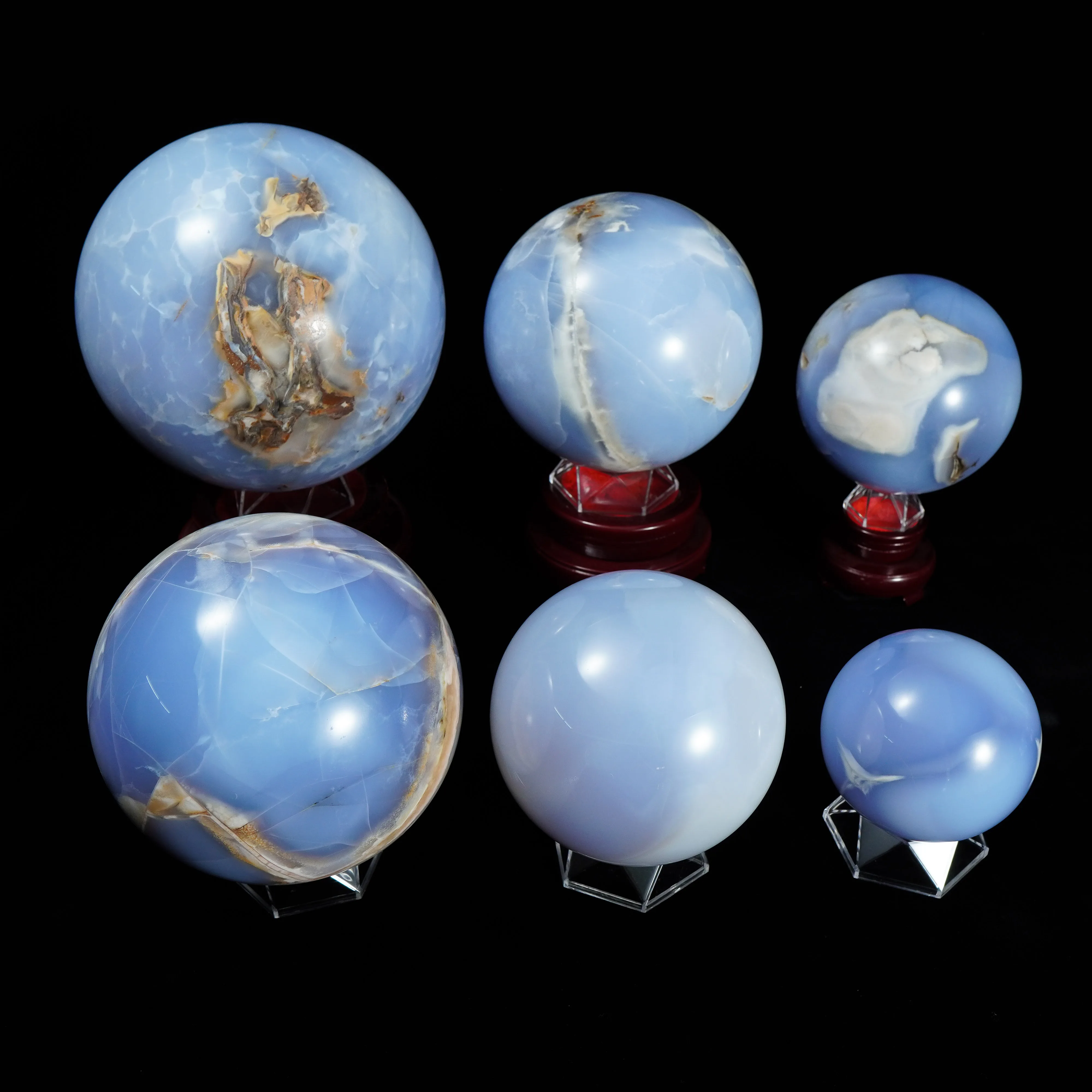 Wholesale 100% Natural Blue Chalcedony Sphere Crystal Ball Blue Spheres Crystal Craft For Fengshui