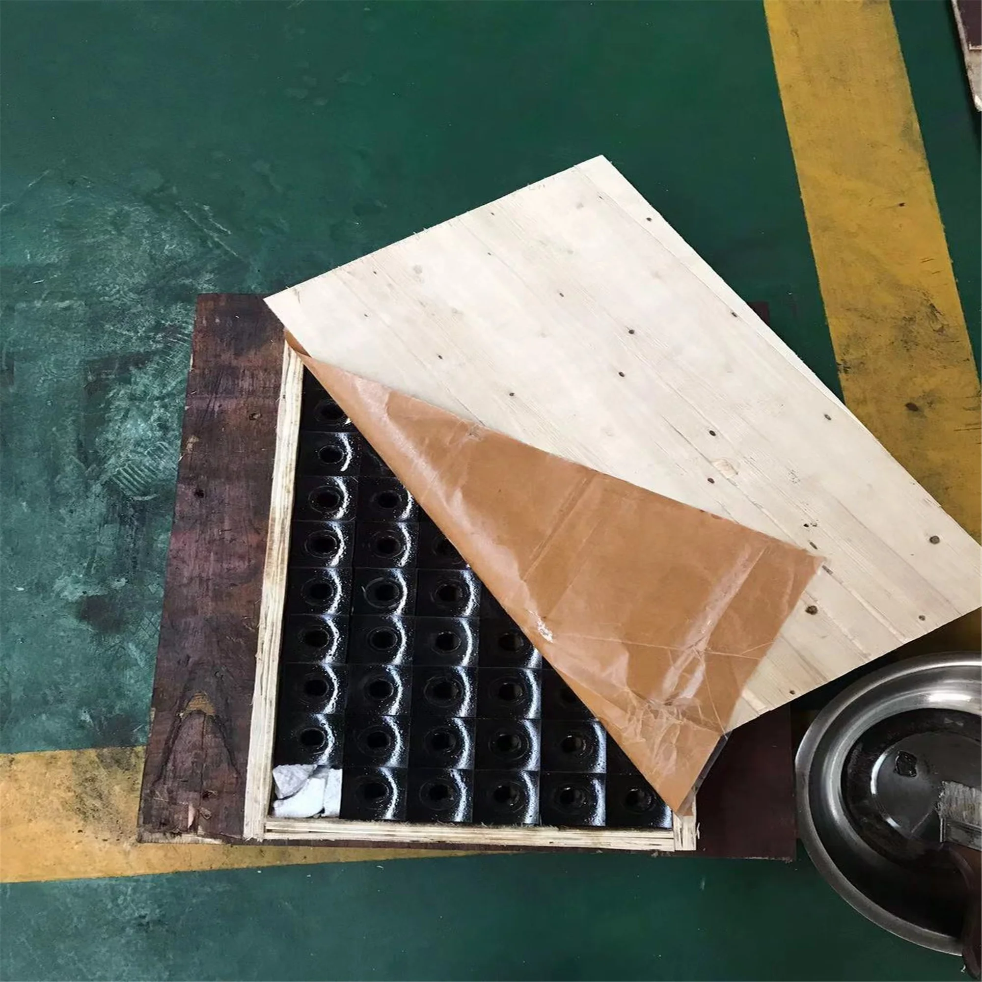 40X40X25mm ready in stock square rotor blades with D2 material factory price shredder blades