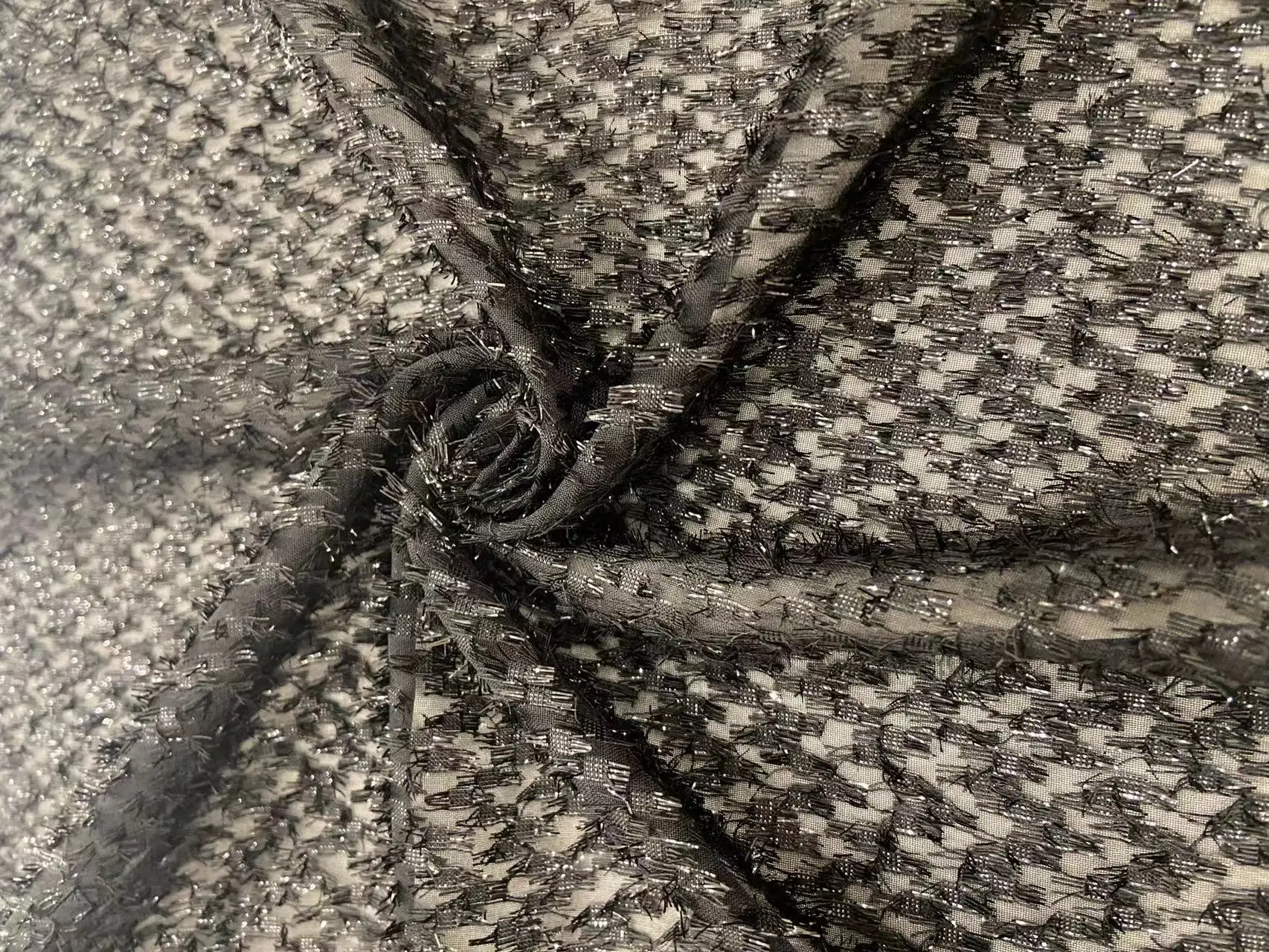 100% polyester fabric bright silk cut flower wholesale  chiffon fabrics for clothing