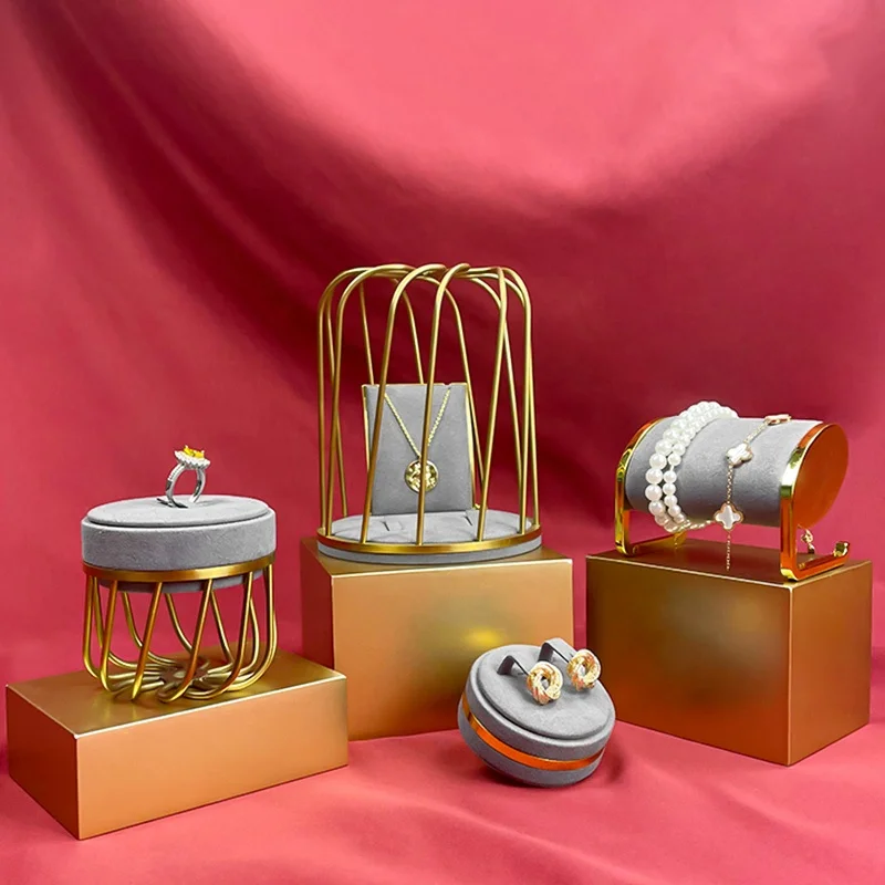 Multifunctional jewelry display props gray microfiber necklace jewelry display jewelry bust form ring holder custom