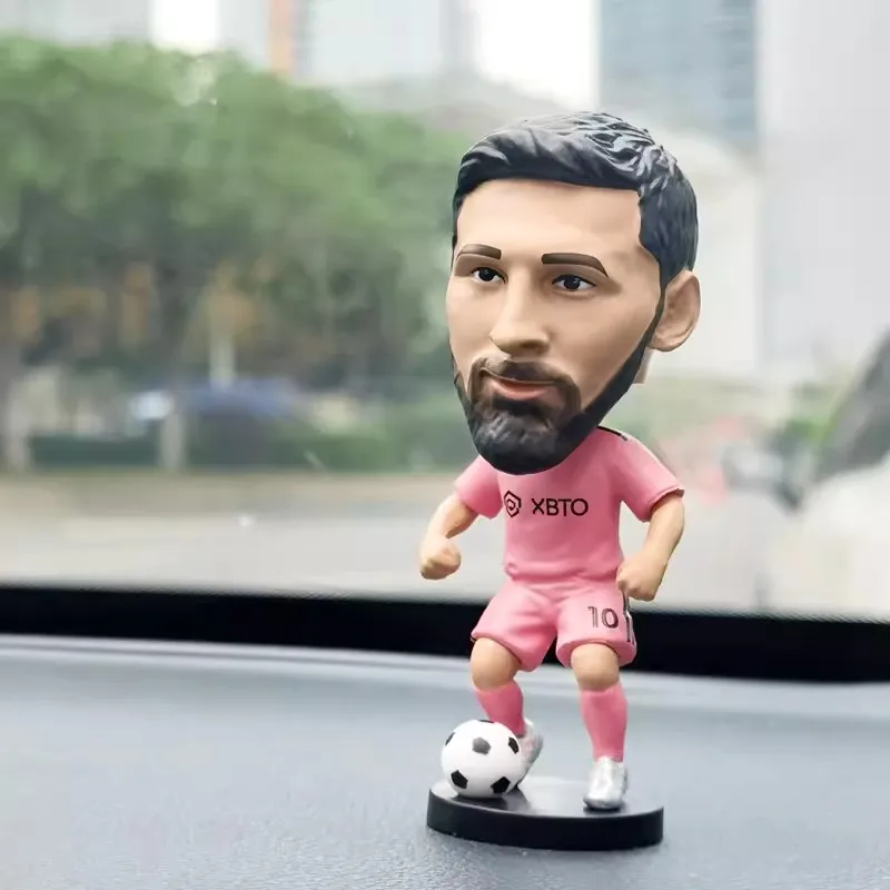Resin Figurine Soccer Player Head Shaking Doll Bobble Head Ornaments for Car Decoration