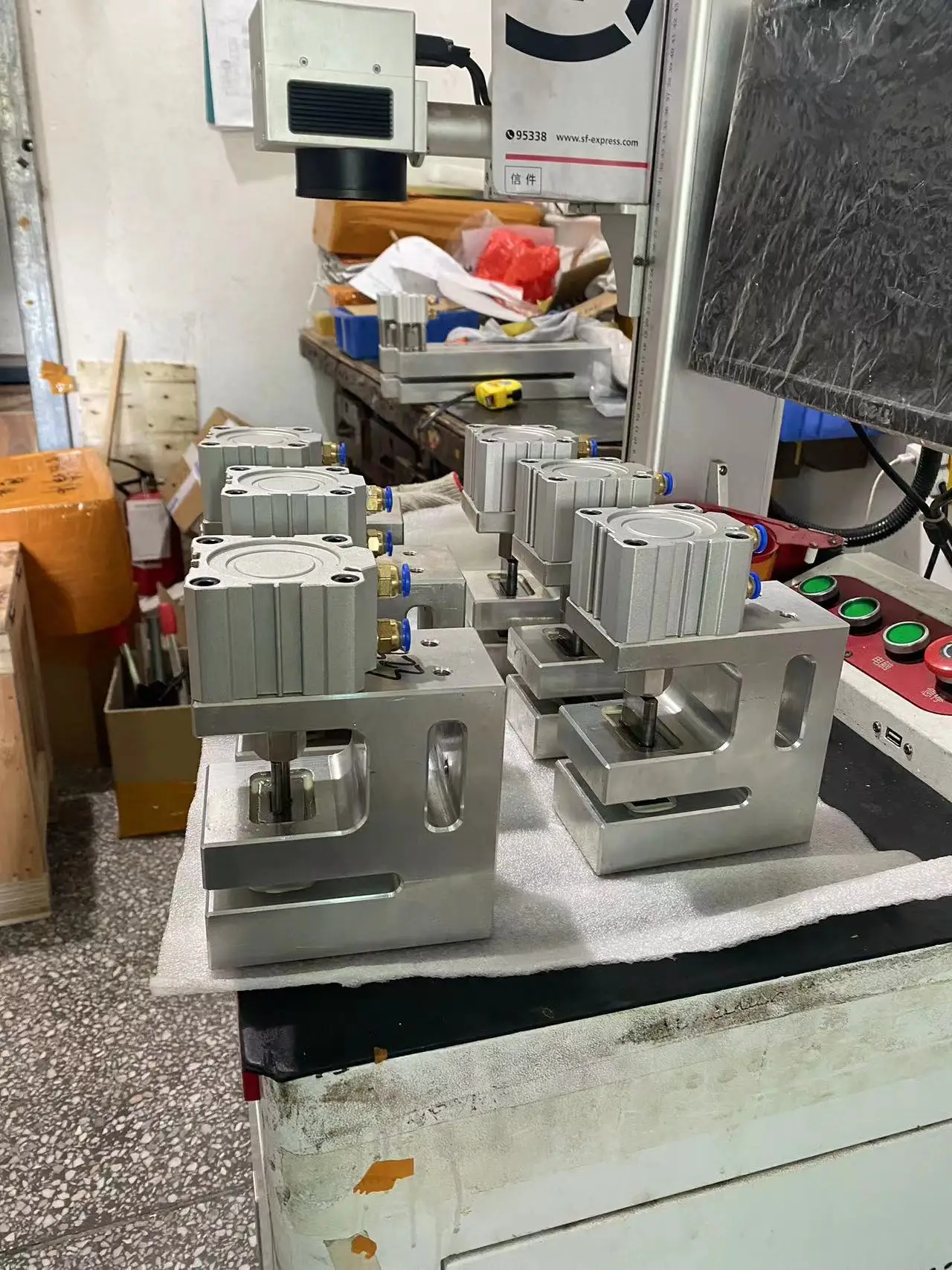 China manufacturer multifunctional edge banding punching machine portable pneumatic