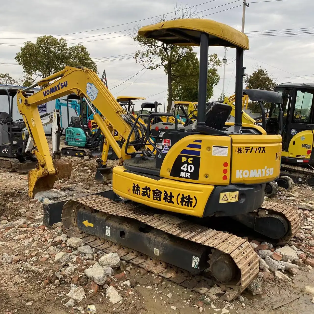 Б/у Komatsu PC40 японский оригинальный экскаватор б/у гусеничный