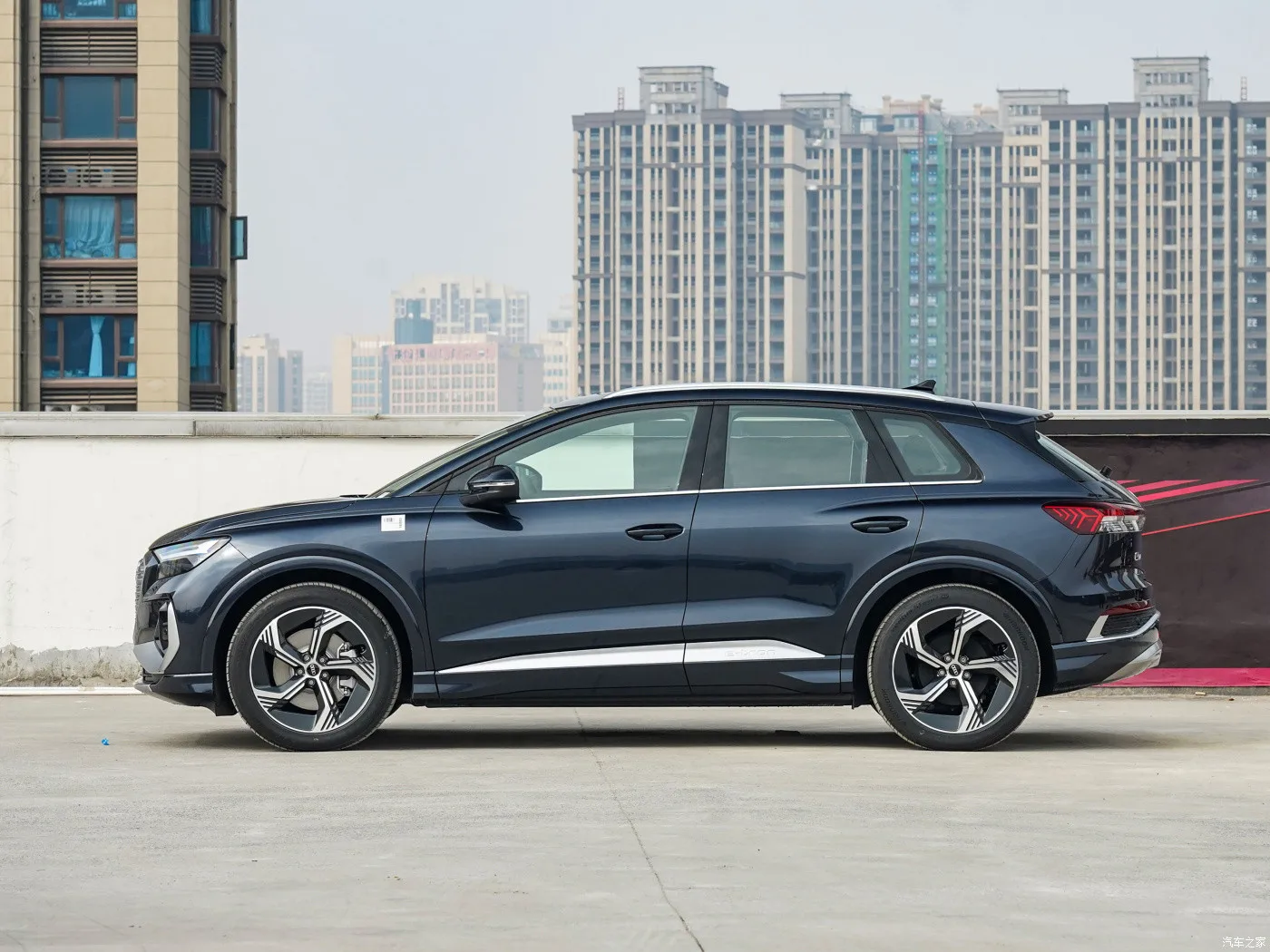 Audi q4 e-tron 2023 Новый 40 создание obsidian ночное издание роскошный внедорожник