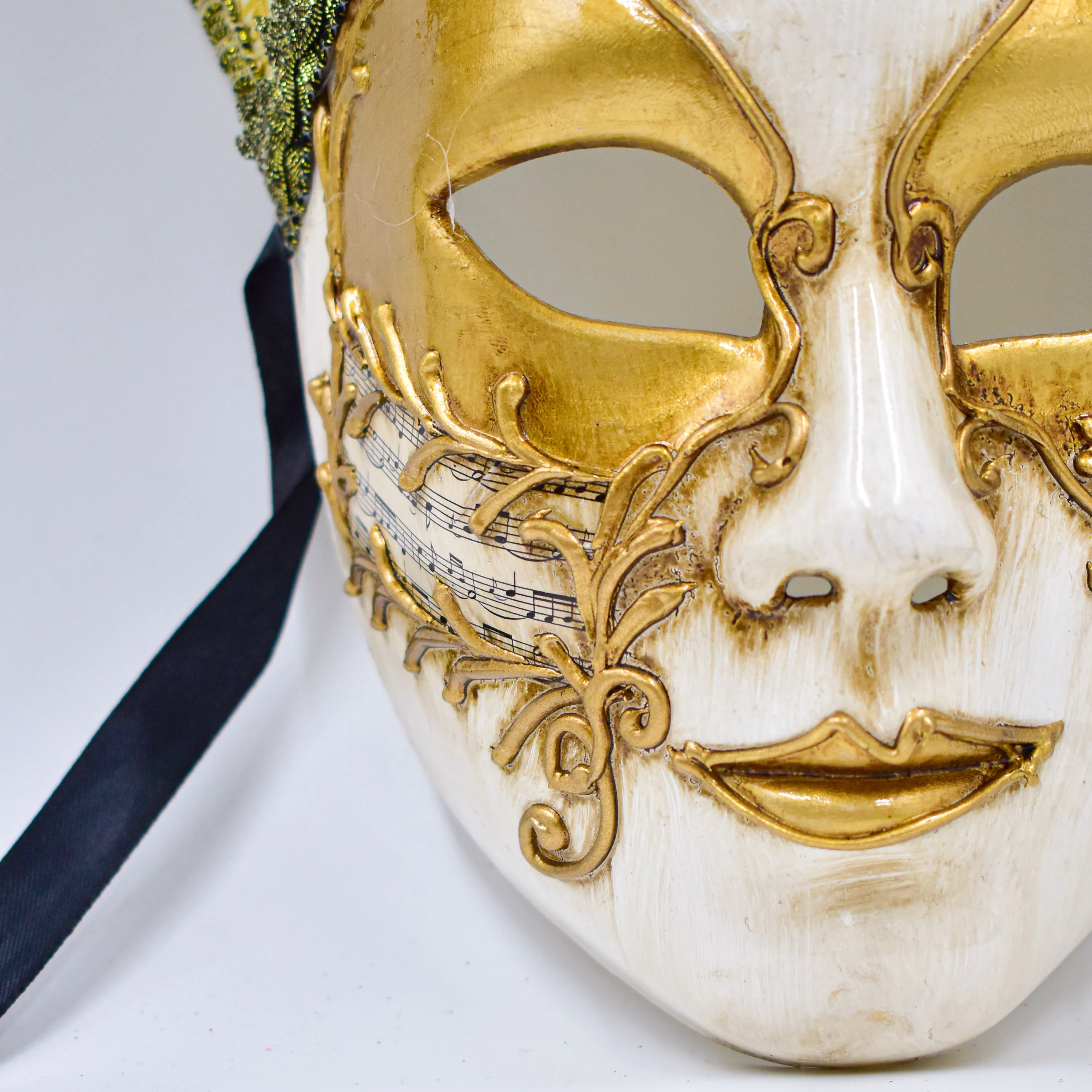 3D Italy Traditional Venice Carnival Mask Facial Crack Jester Venetian Mask With Bell For Mardi Gras Party Wall Decoration