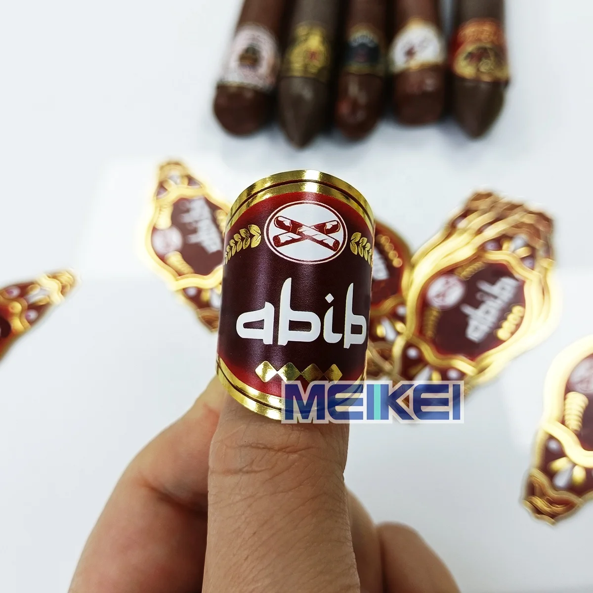 Индивидуальная сигарная лента с тиснением