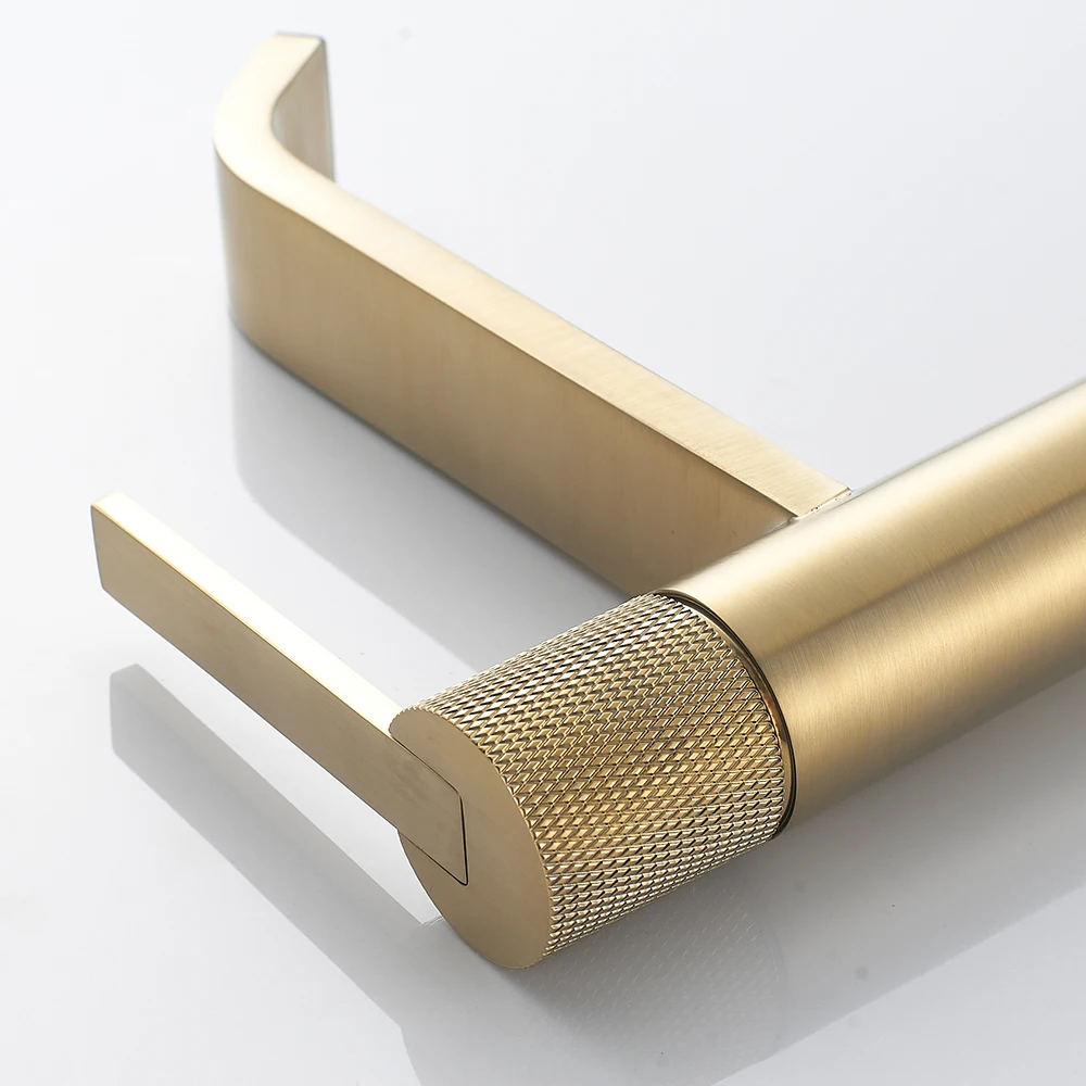 Классический Латунный смеситель для раковины Momali, кран с накатанным металлическим пистолетом, золотистый матовый, с длинной ручкой, для ванной комнаты