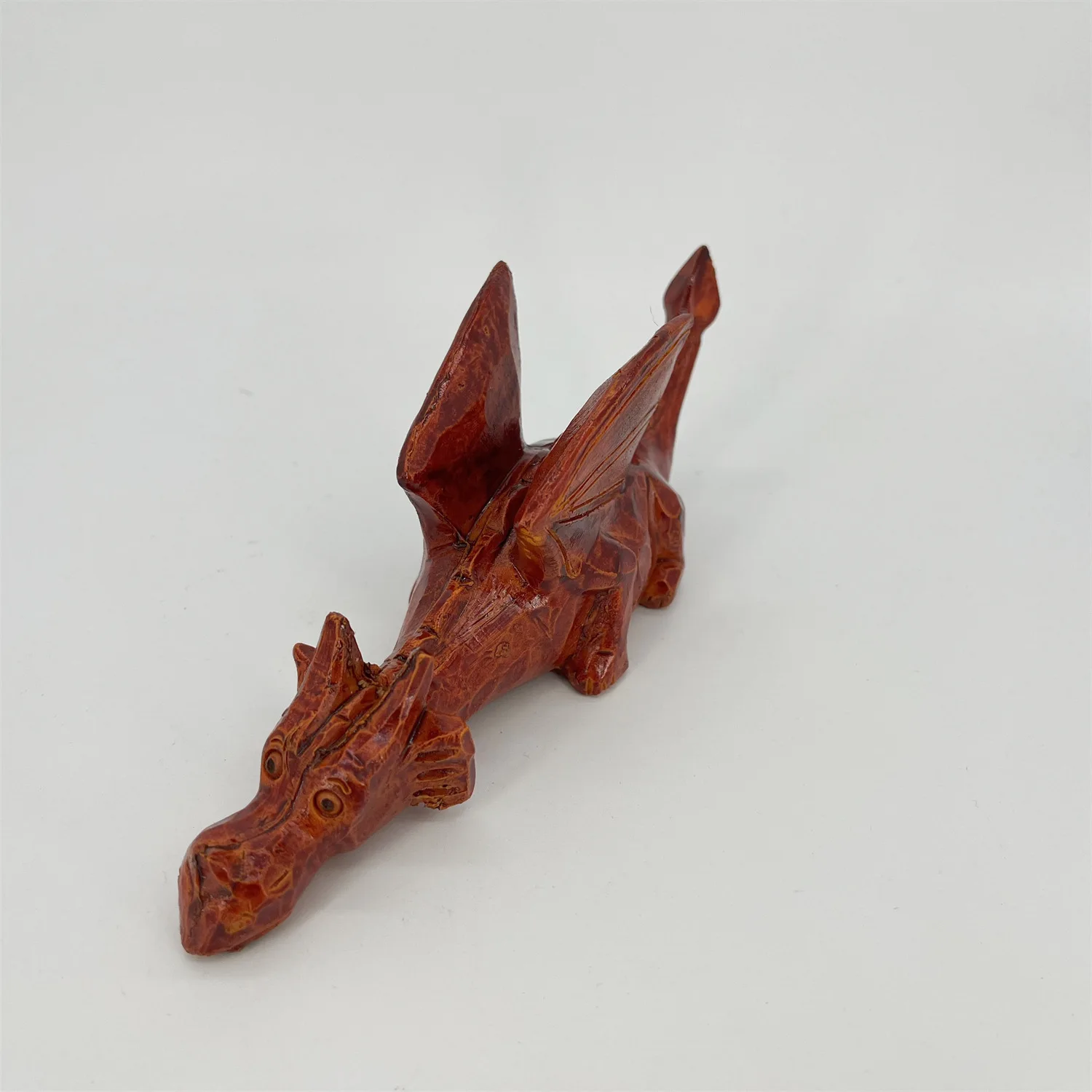 Resin Crafts Home Decoration Housewarming Gifts Living Room Wine Cabinets  Wood dragon sculpture Office Decorations