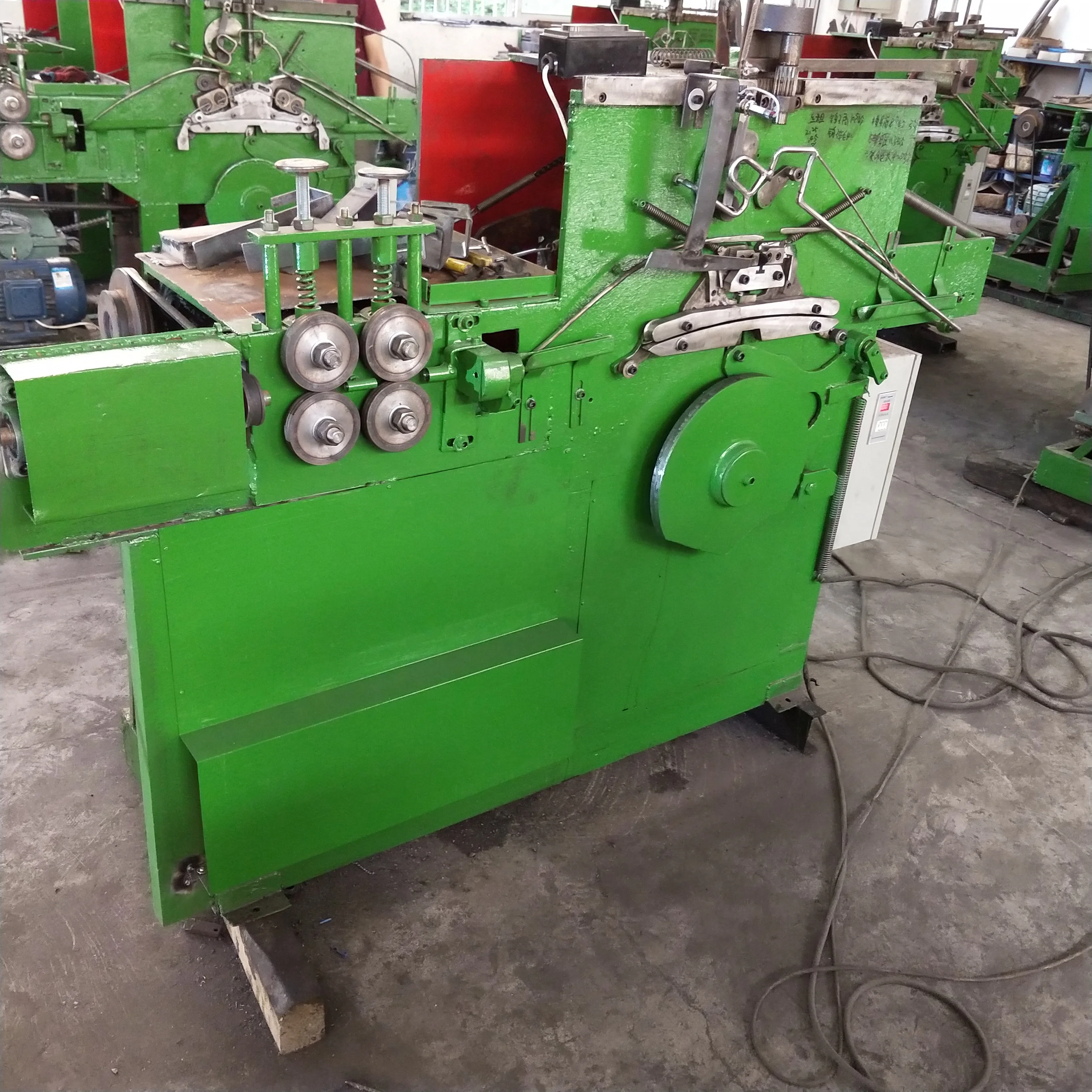 Wire hanger making machine hanger molding machine metal hanger molding machine from original factory