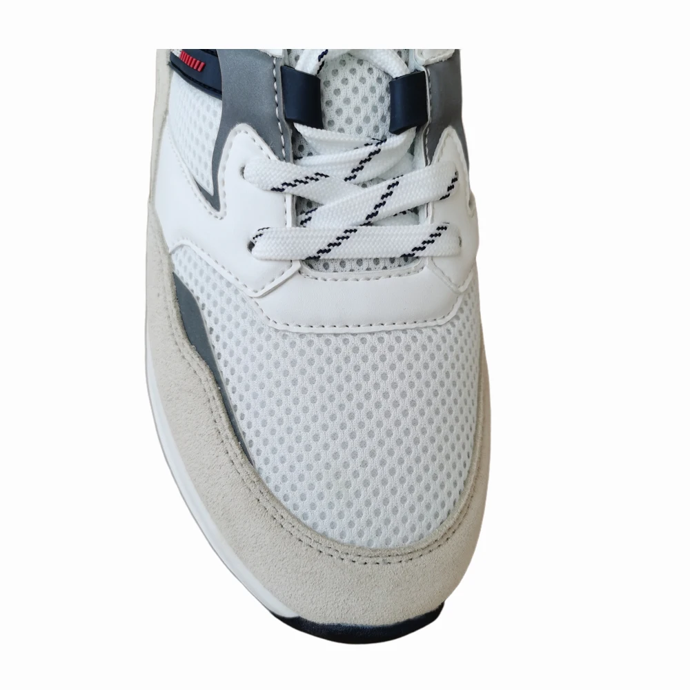 2021 Wholesale Custom brand Stylish low cut Soft Breathable Running White Sneakers Men Casual Sport Shoes