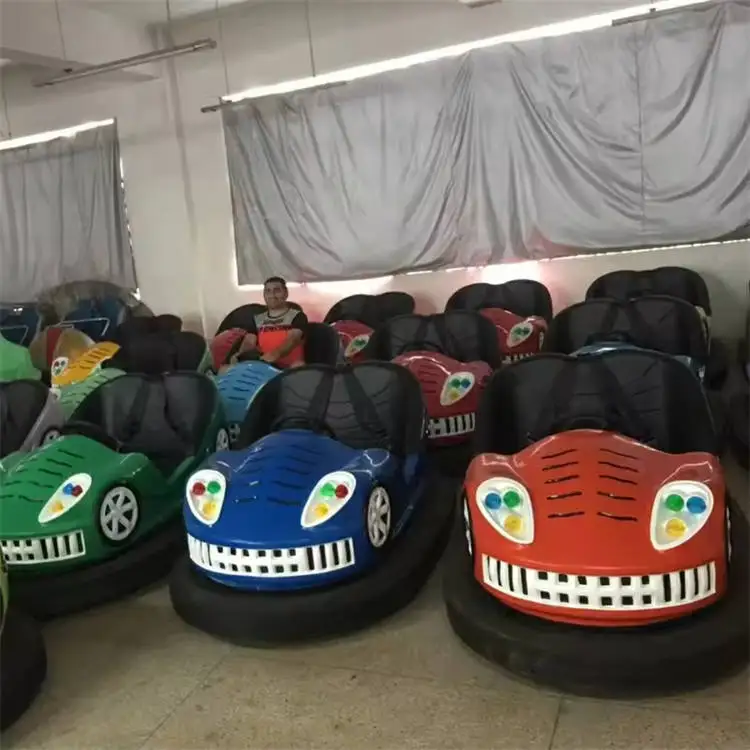 Hot selling Crazy Bumper cars Vintage amusement park cars operate bumper cars for sale