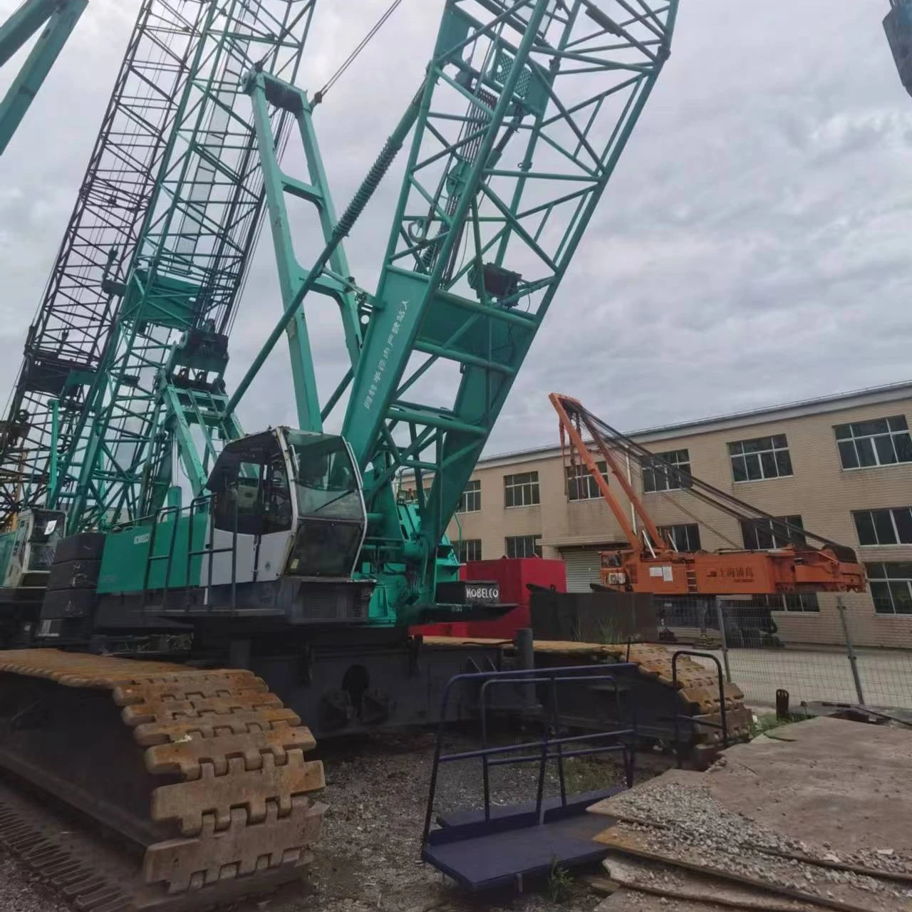 Japan Original Kobelco 250Ton Crawler Crane CKE2500 Used Crane Crawler