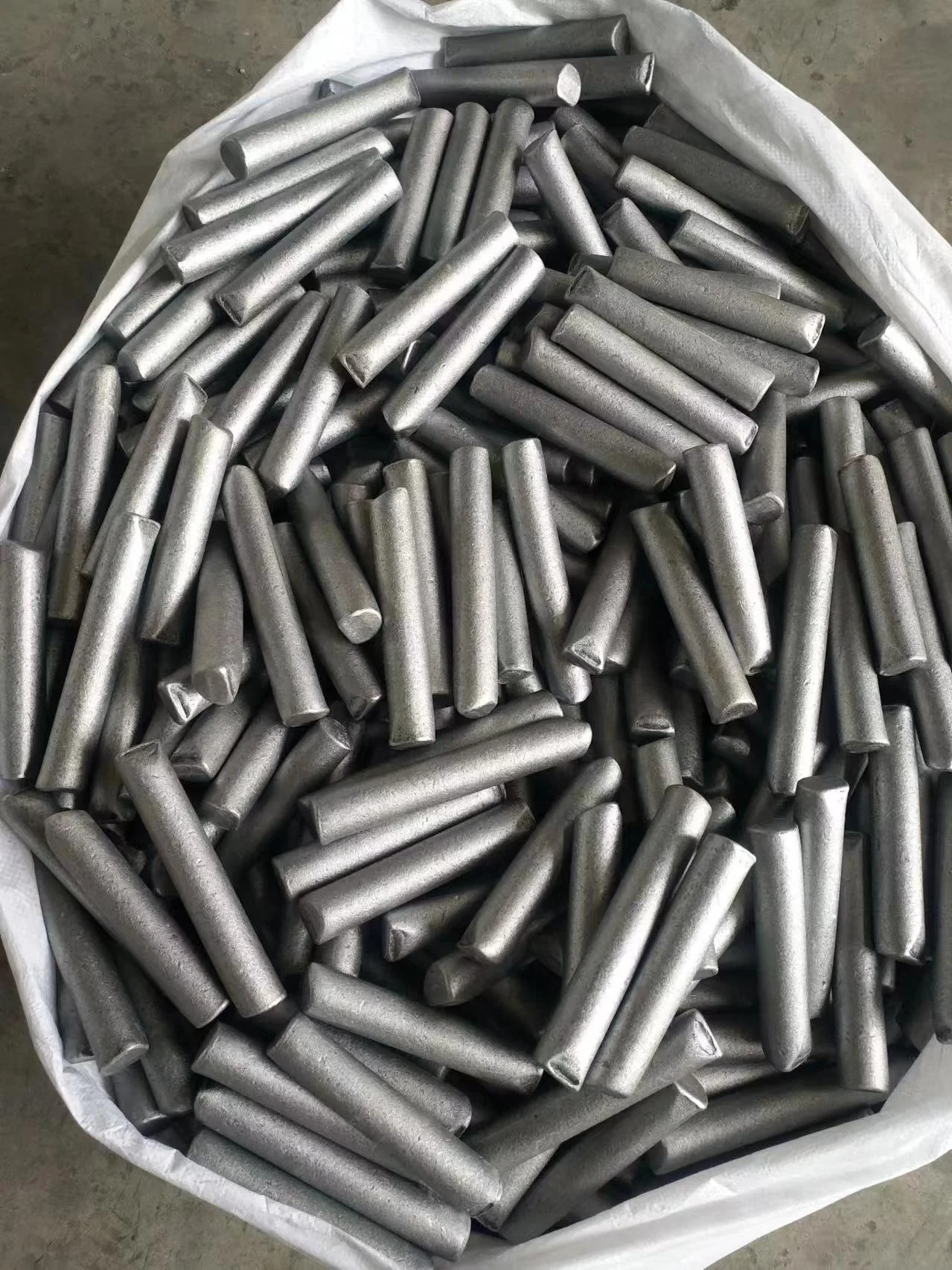 Iron And Steel Remeltable Scrap Ingots