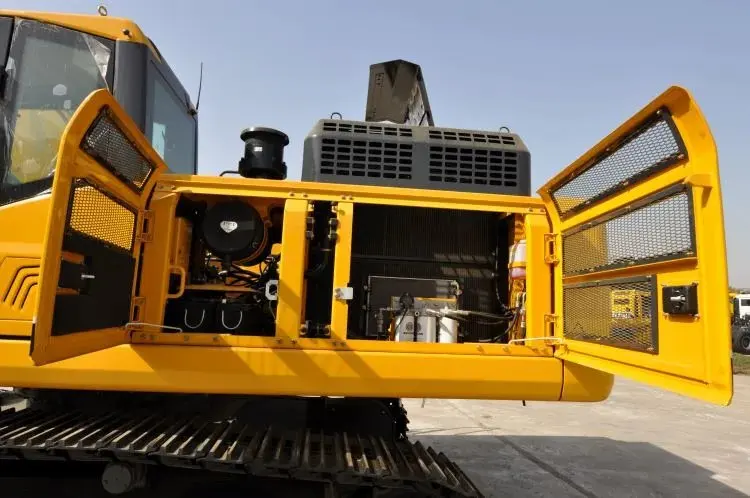 China Shantui SE305LCW excavator 32.6T large hydraulic crawler excavator within high power engine