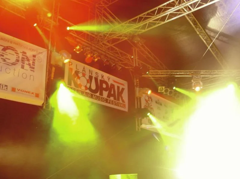 Bright effects light bulbs 600W RGB 3 in 1 Color beam DJ stage lighting