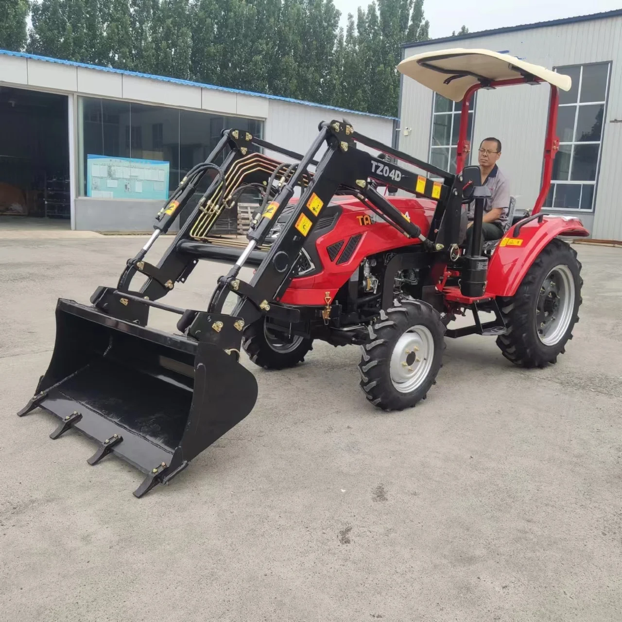 Китайский компактный трактор с погрузчиком 40hp