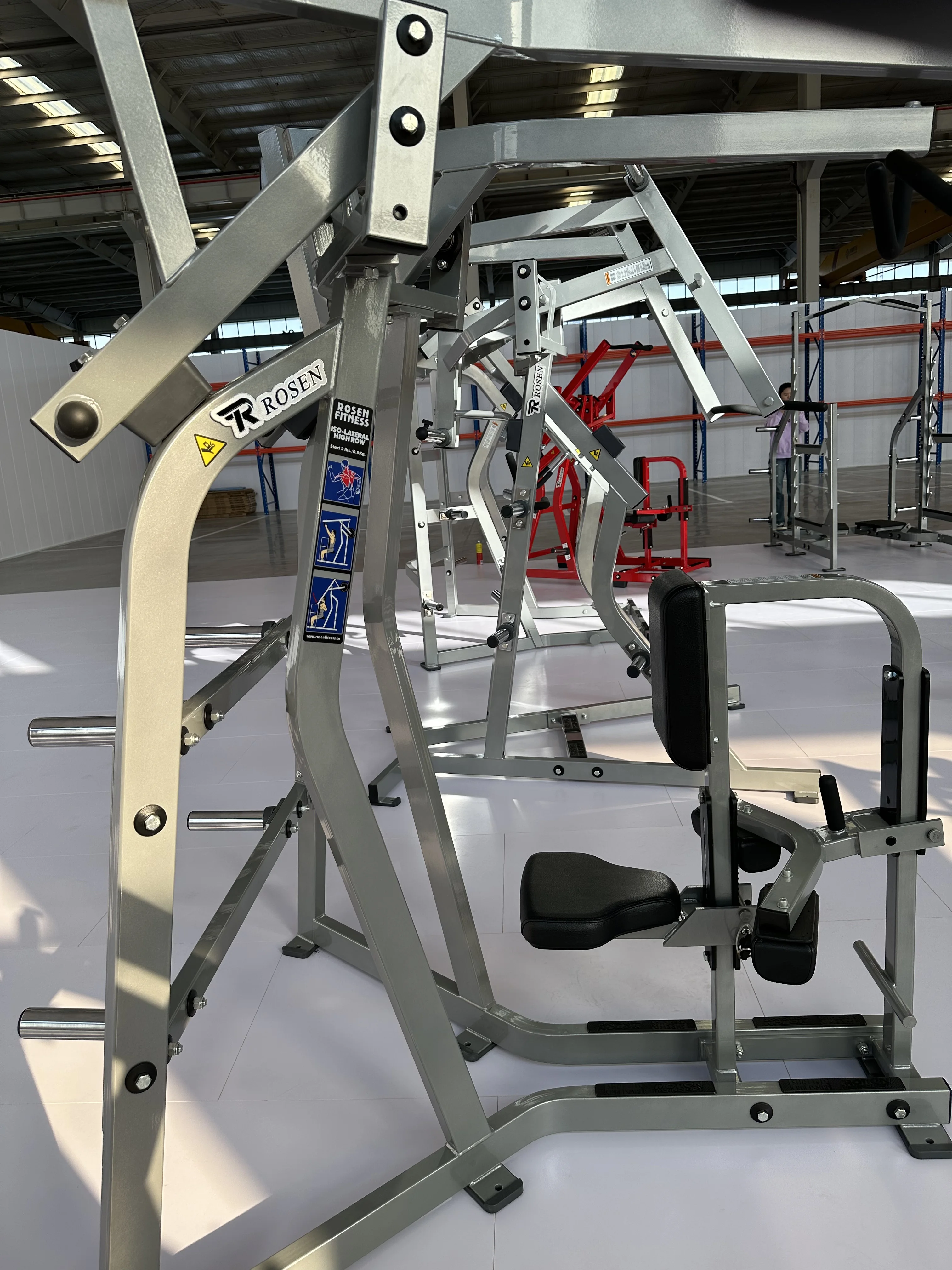 2024 Hot Galvanized Steel 3mm Thick Gym Equipment Dezhou Fitness Commercial Use Iso-Lateral High Row For Gym Centre