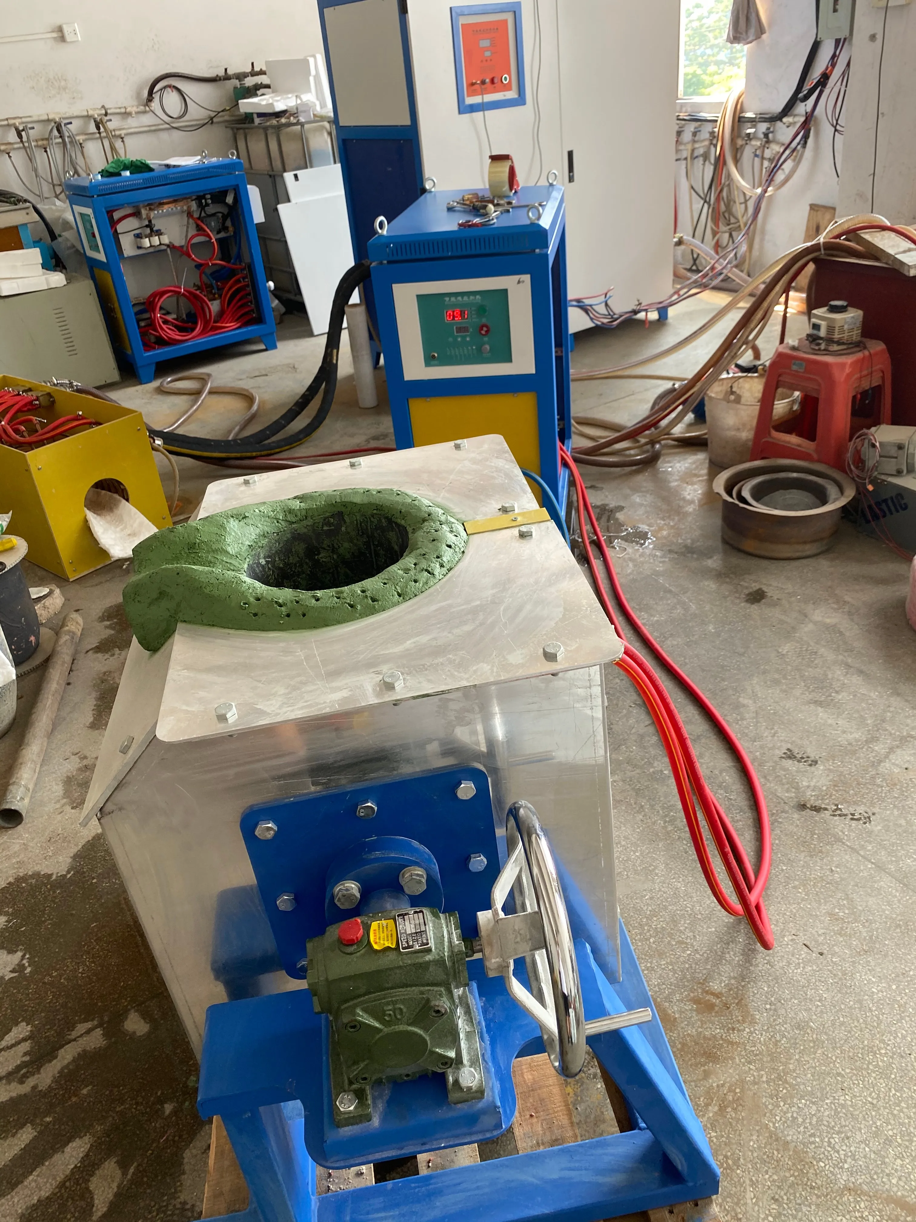 New Fast Smelting Induction Melting Furnaces with Engine Core for Gold Silver Precious Metals Melting in Manufacturing