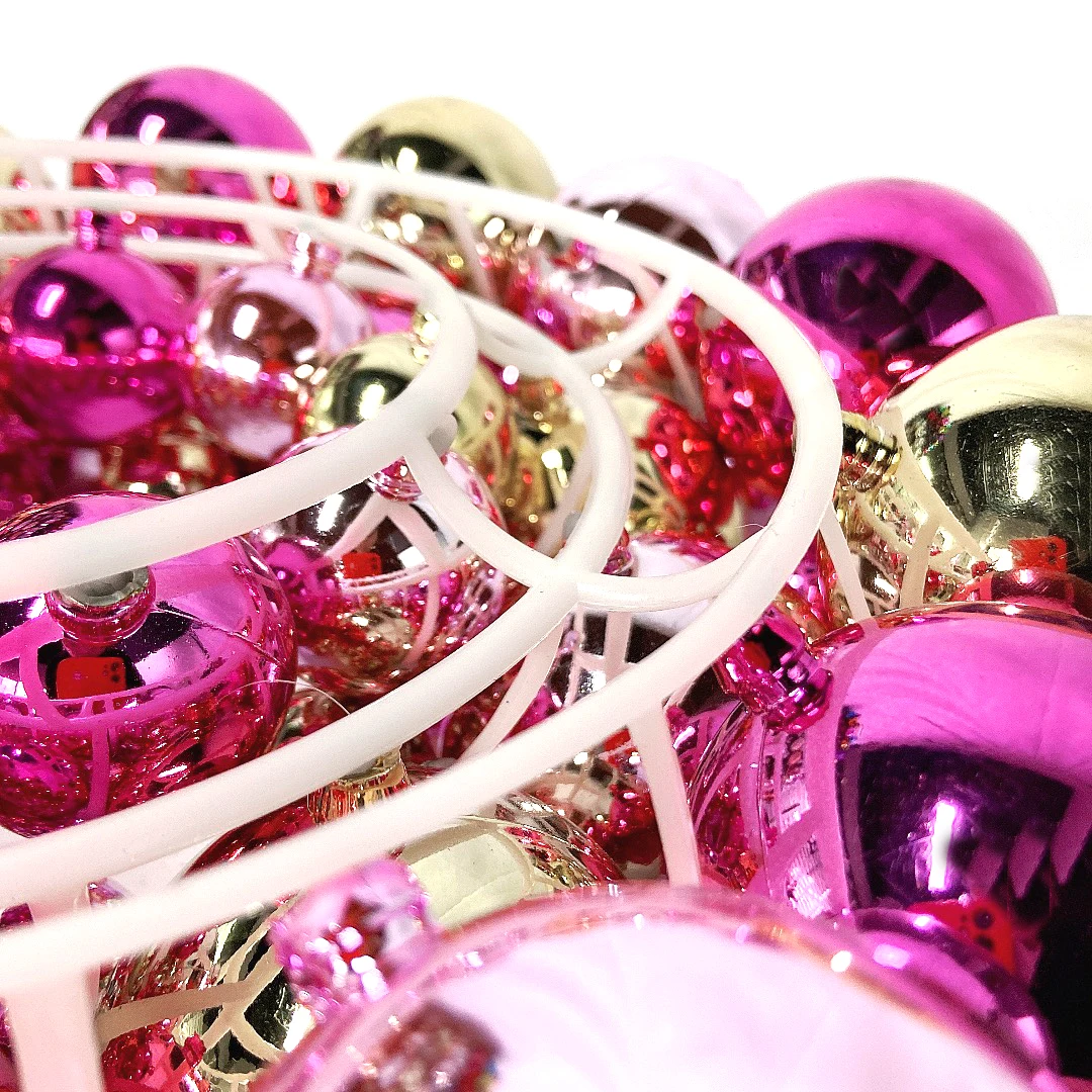 Senmasine 13 inch shatterproof plastic balls christmas decoration 33cm bauble wreath with plastic base front door hanging