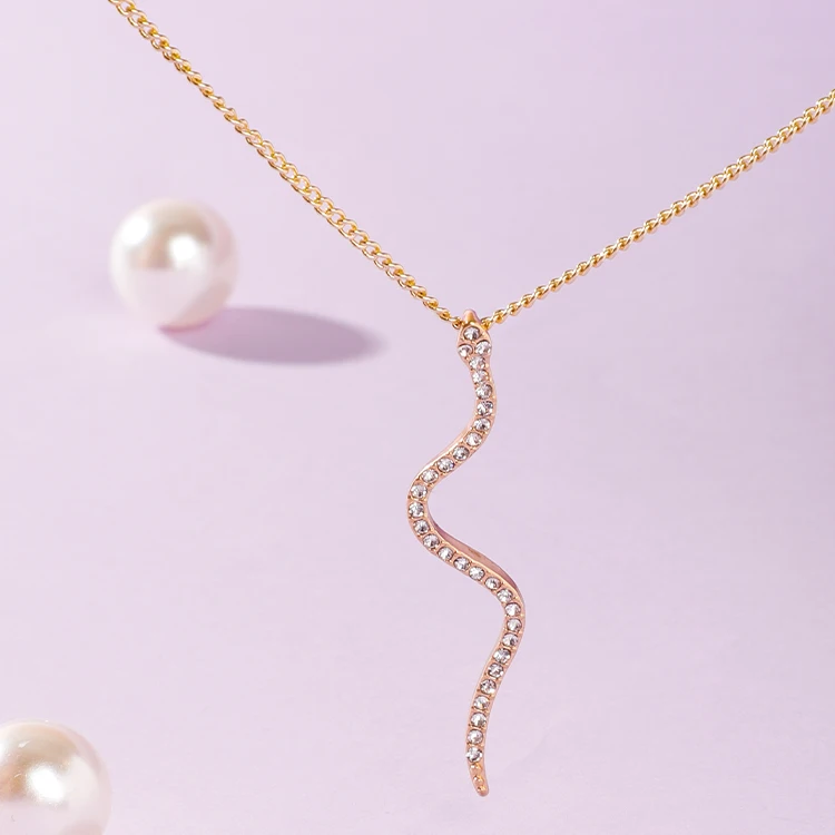 Fashion Gold Plated Necklace Simple Diamond Snake Pendant