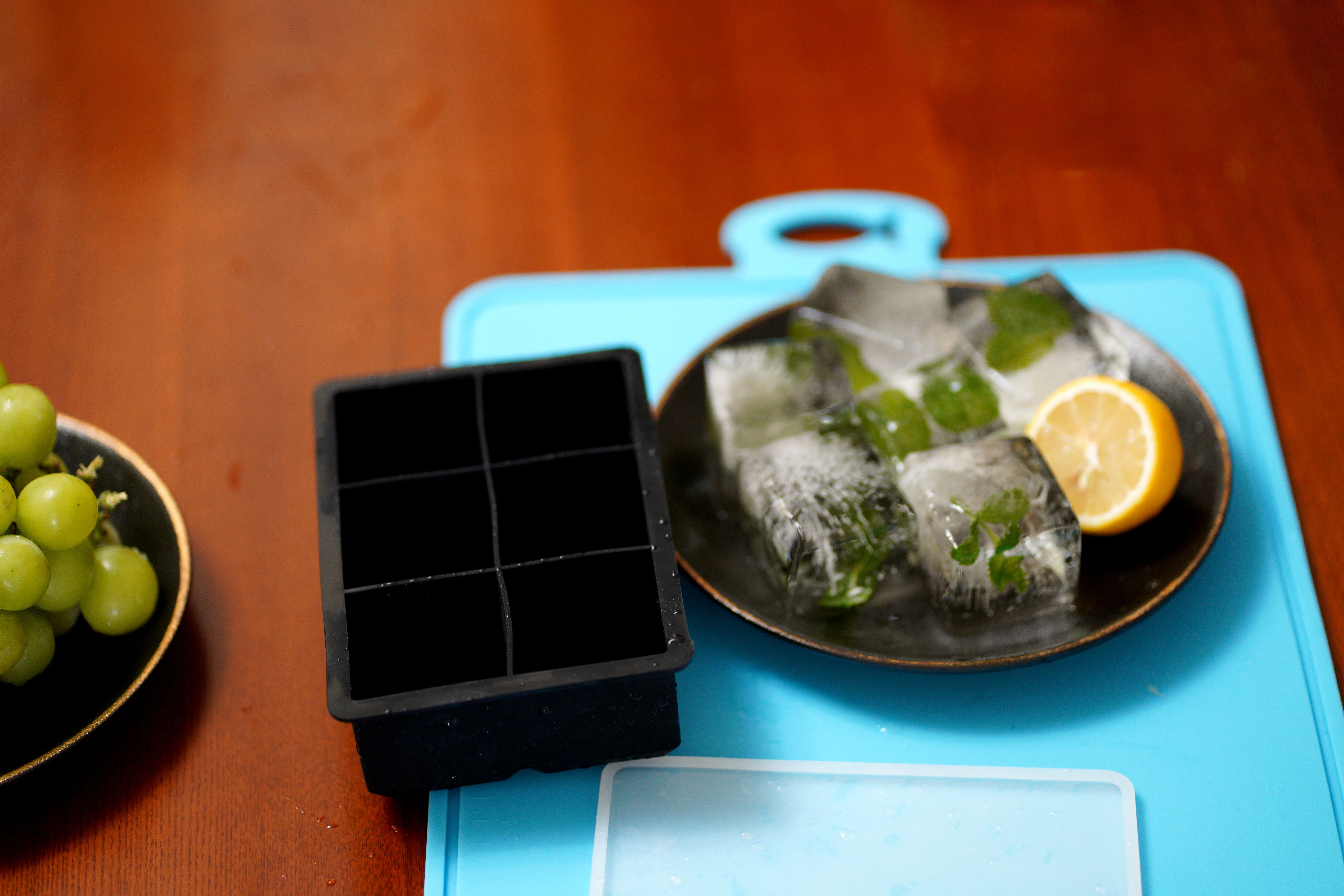 6Holes Ice Maker  Reusable Food Grade BPA Free Silicone Ice Cube Tray