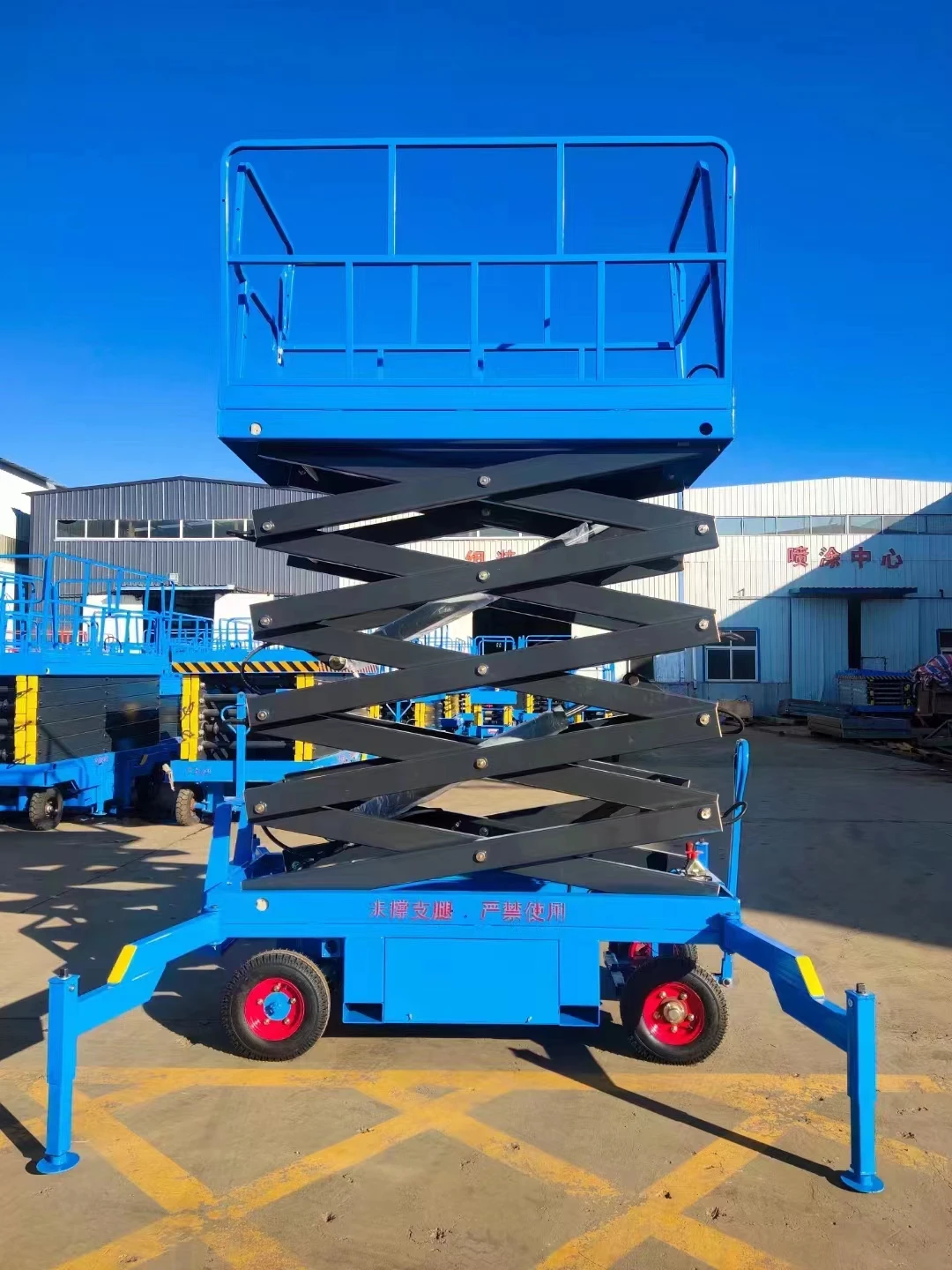 Factory supply practical  industrial platform lift strong convenient electric platform lift